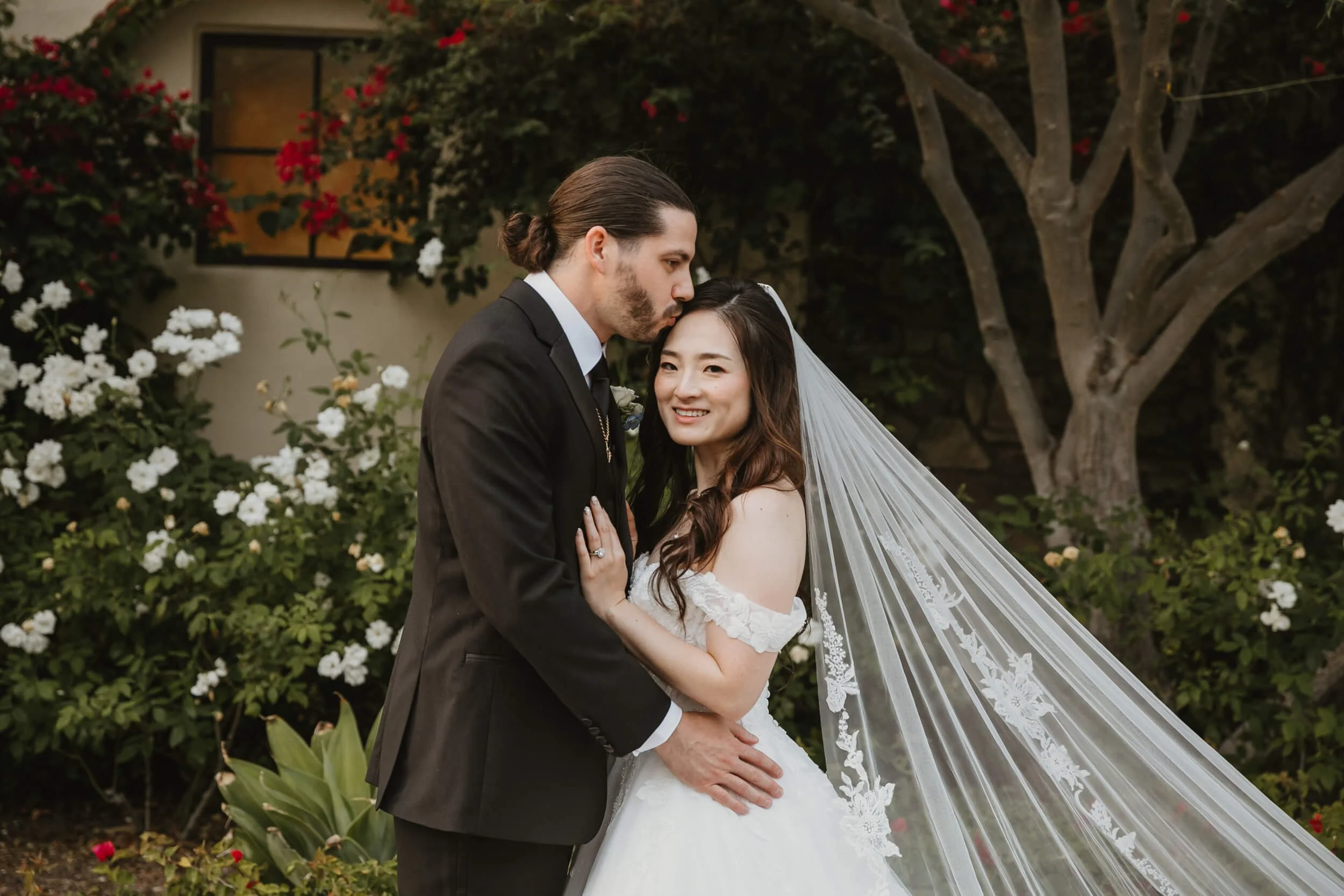 Aliso Viejo Community Center Wedding-0049.jpg