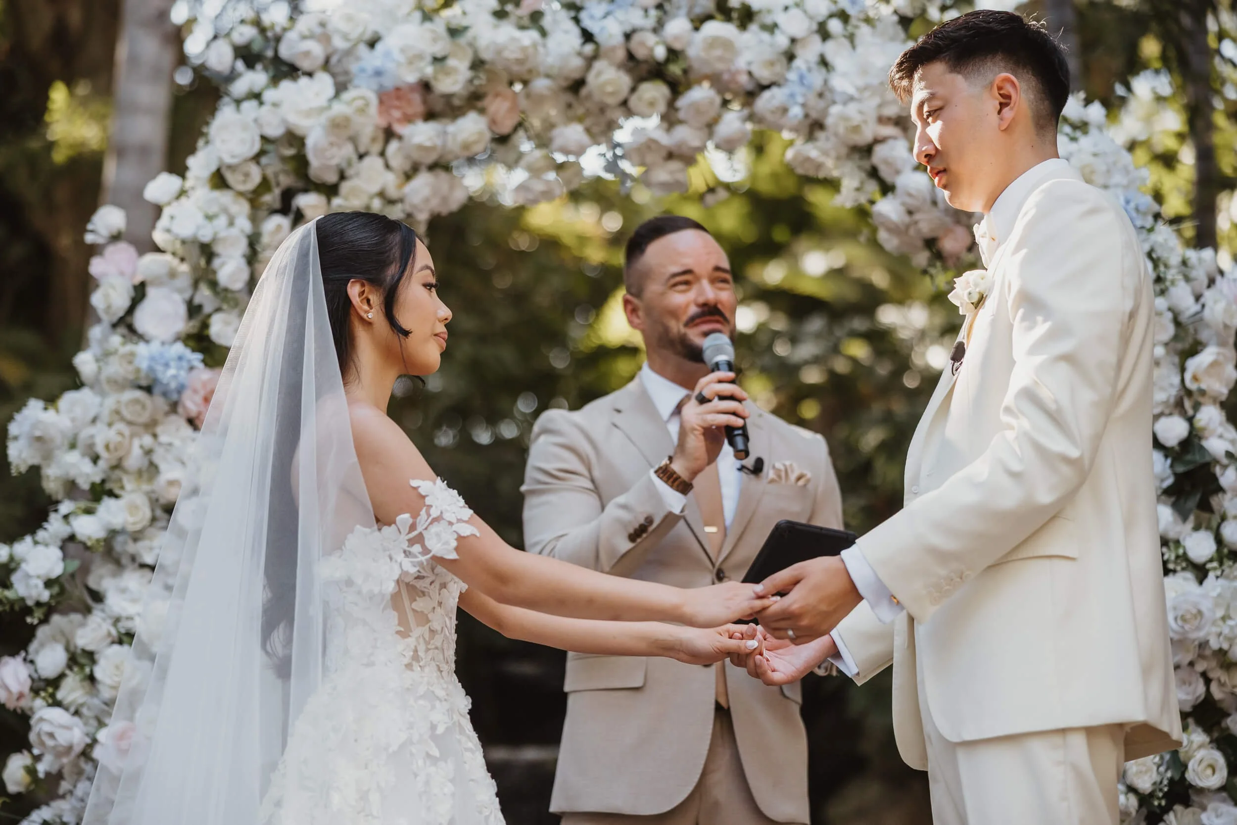 Grand Tradition Estate Wedding-0042.jpg