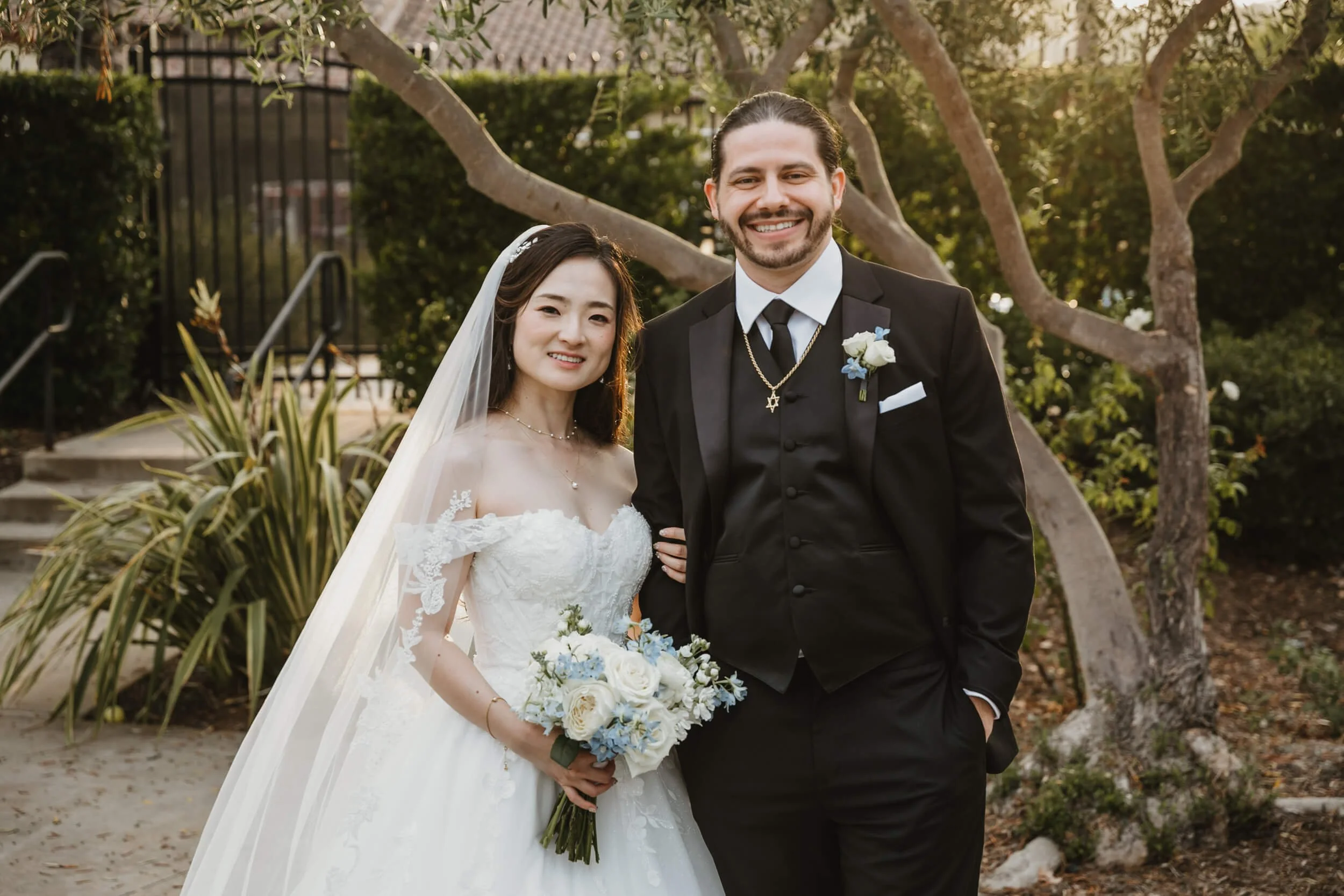 Aliso Viejo Community Center Wedding-0038.jpg