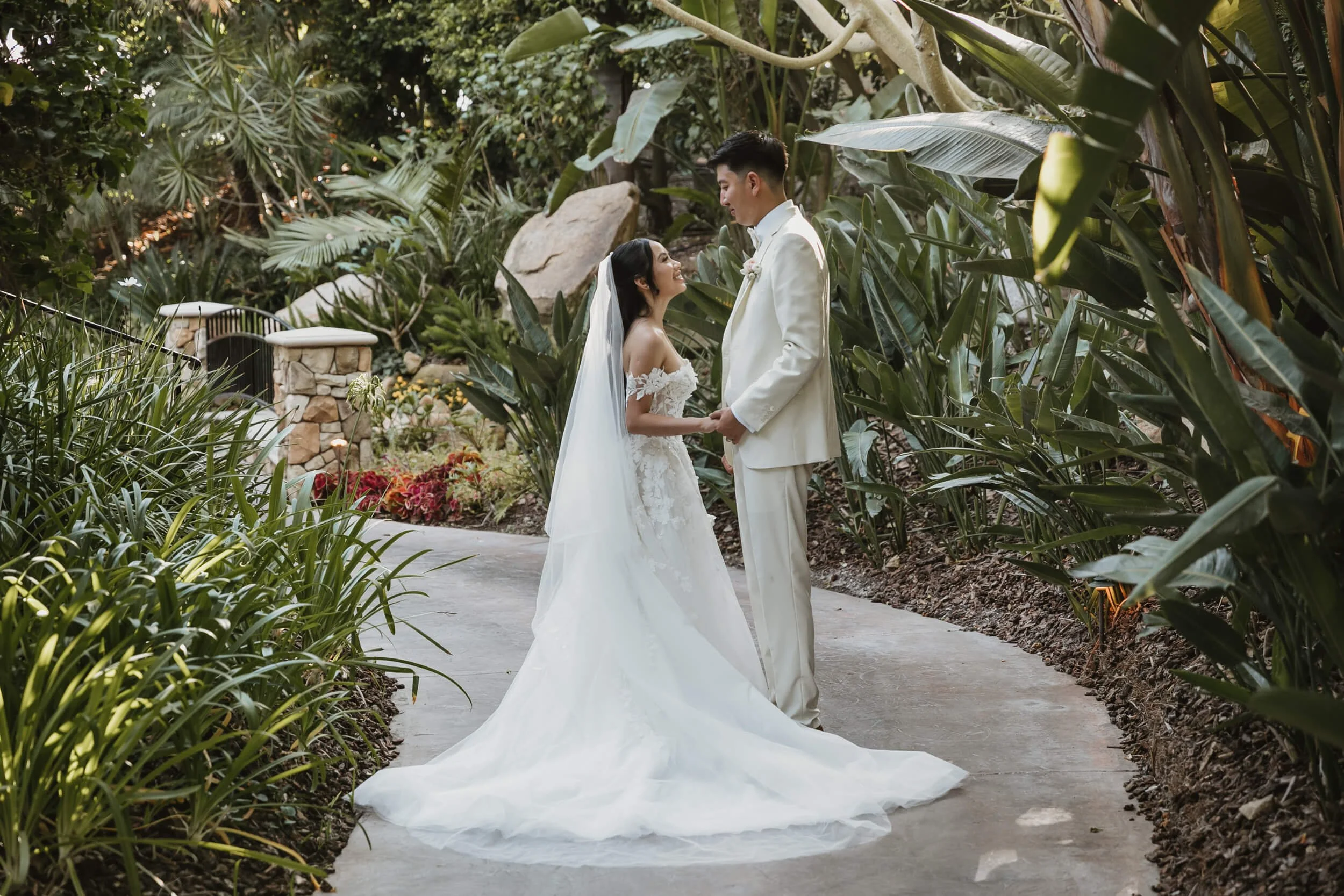 Grand Tradition Estate Wedding-0052.jpg