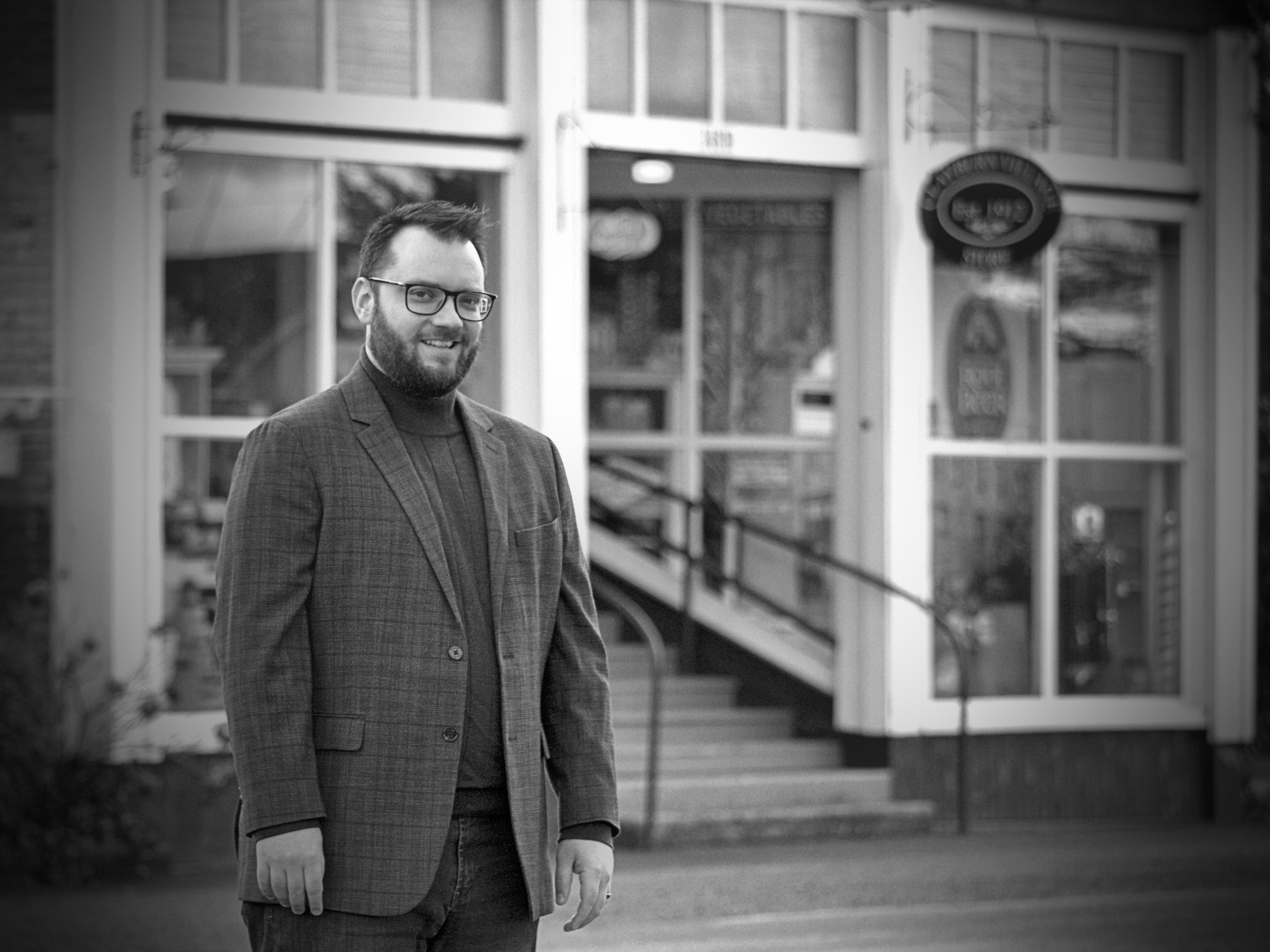 tyler_friesen_old_clayburn_design