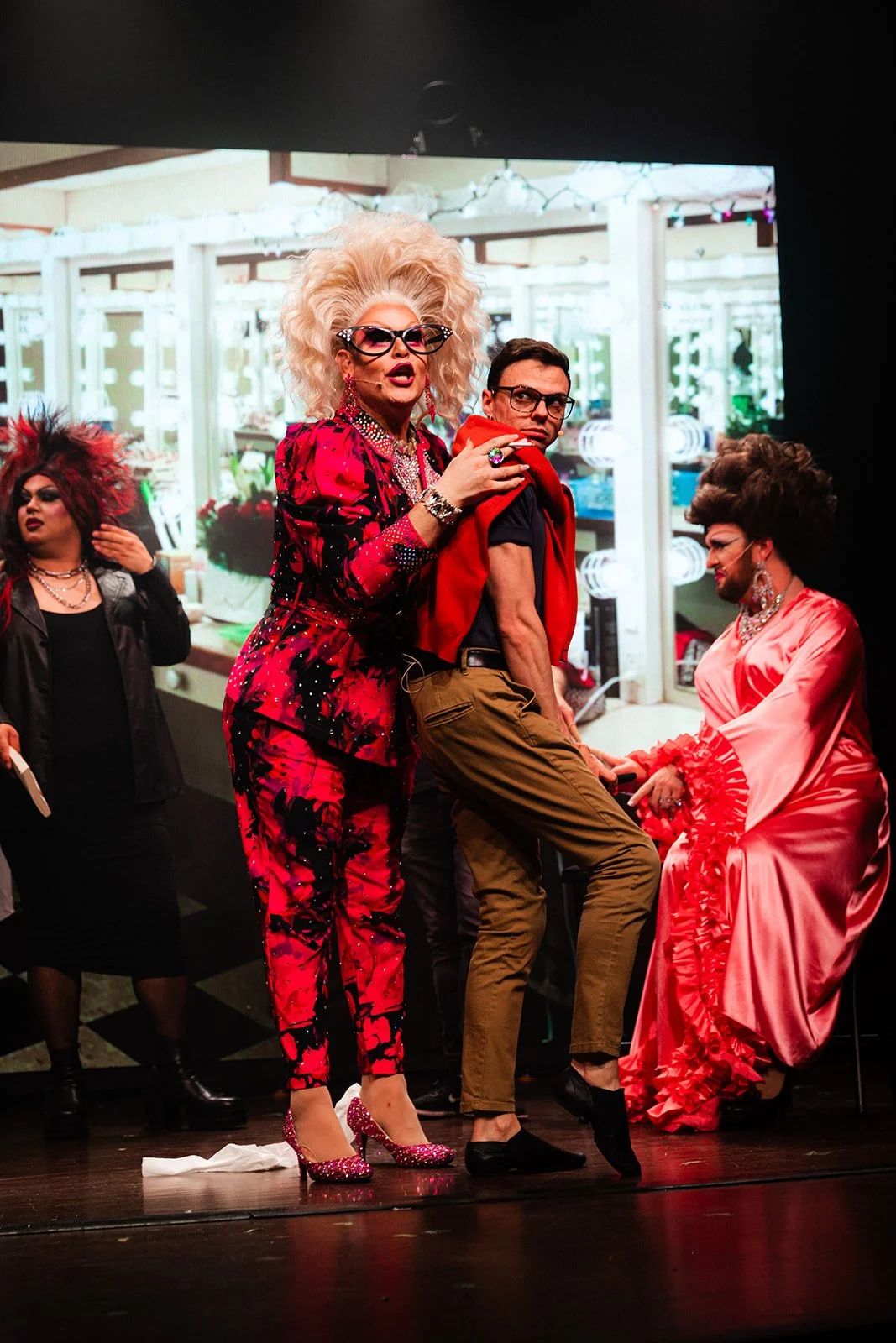 Kiki Queens - Pageant - Scene 15-24_websize.jpg