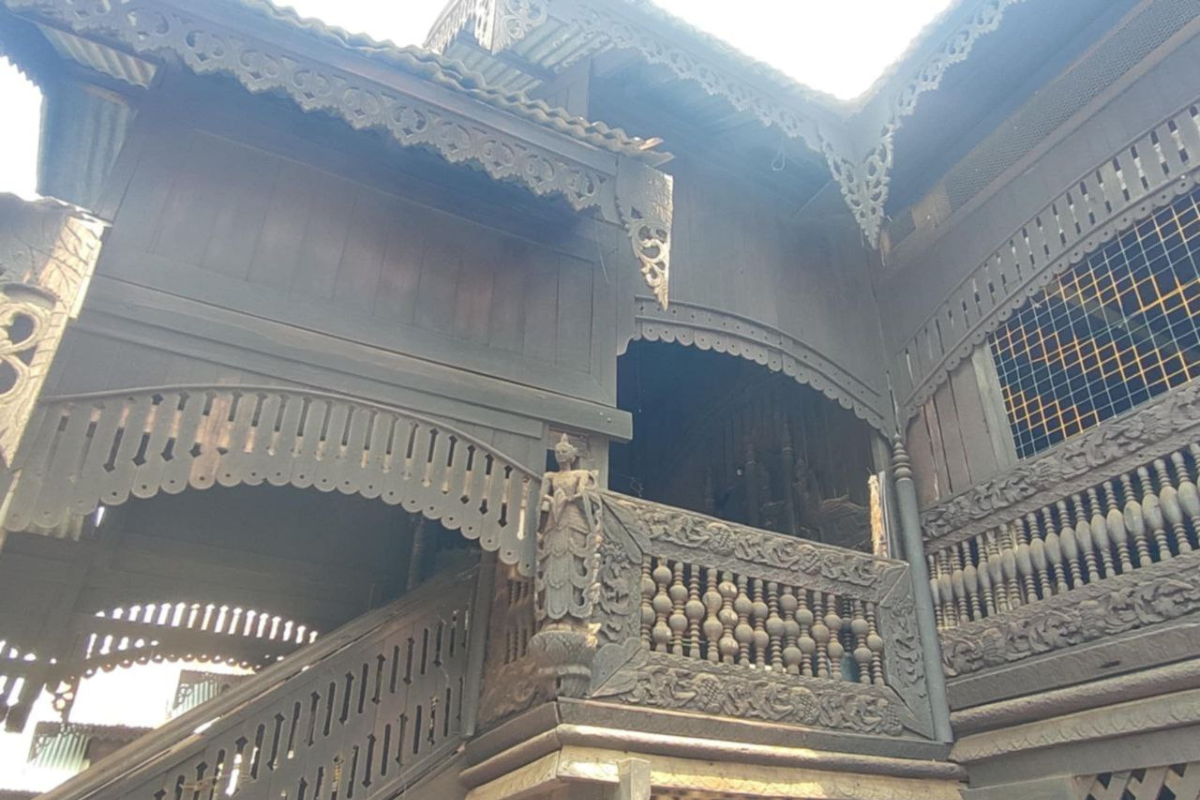 Kyeay Myin Wooden Monastery
