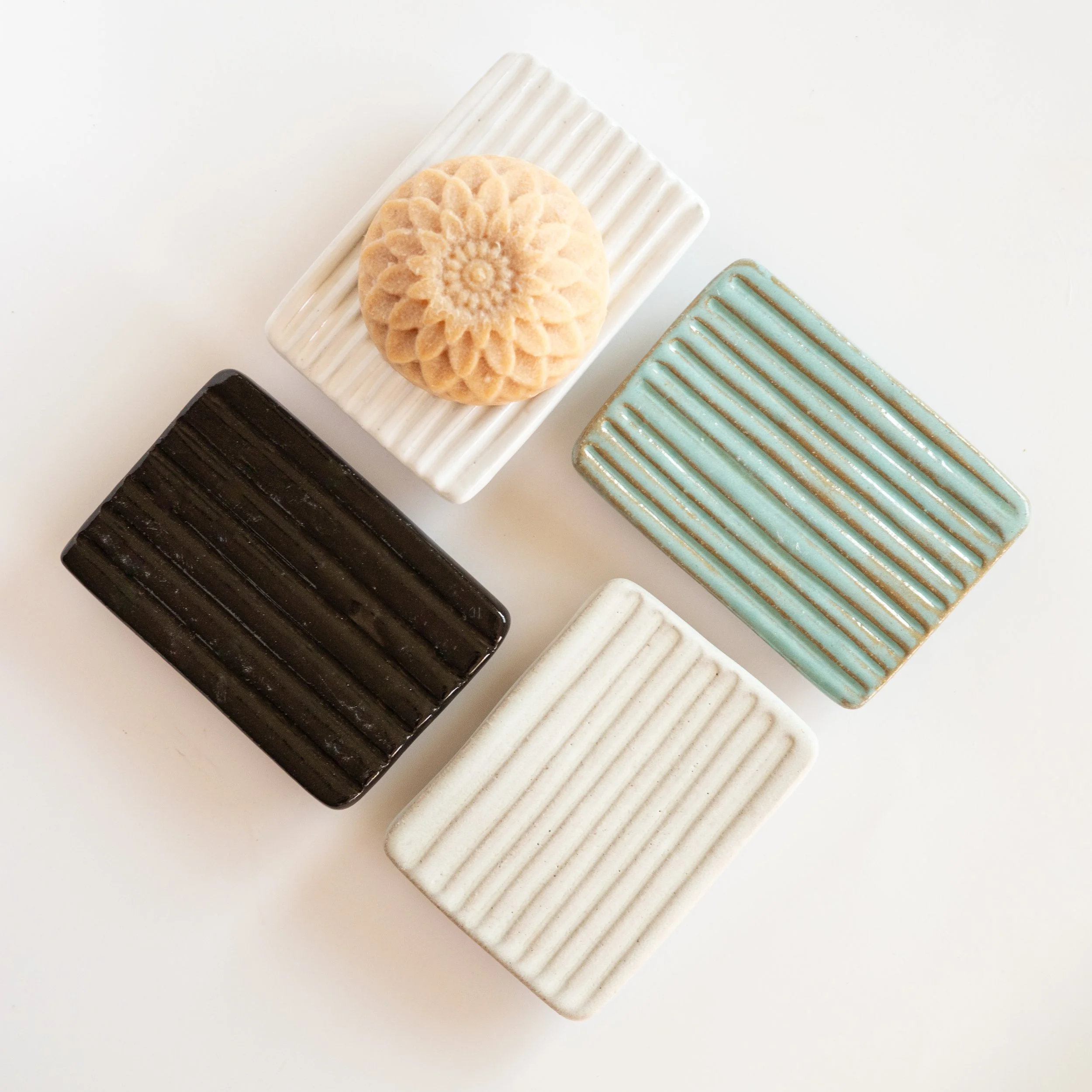 Footed Carved Soap Dish | Rectangle