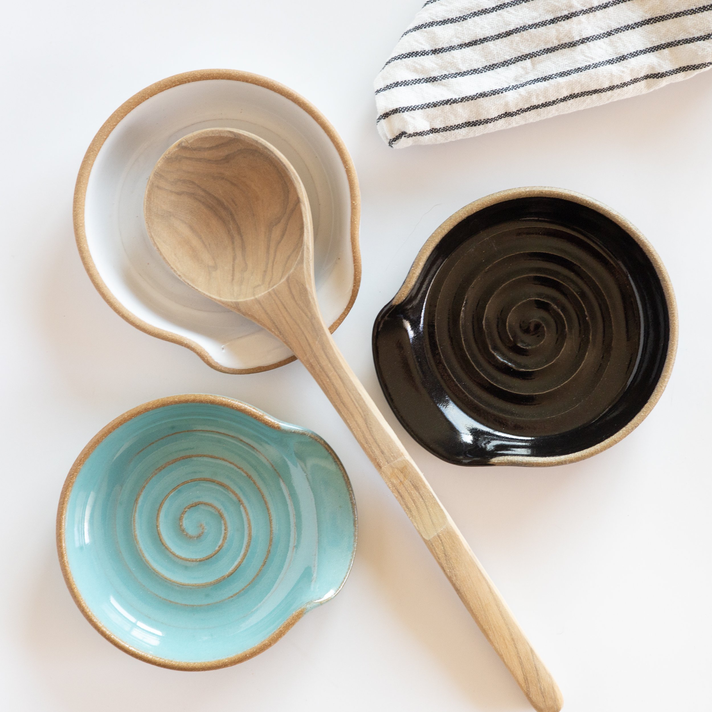 Market Swirl Spoon Rest