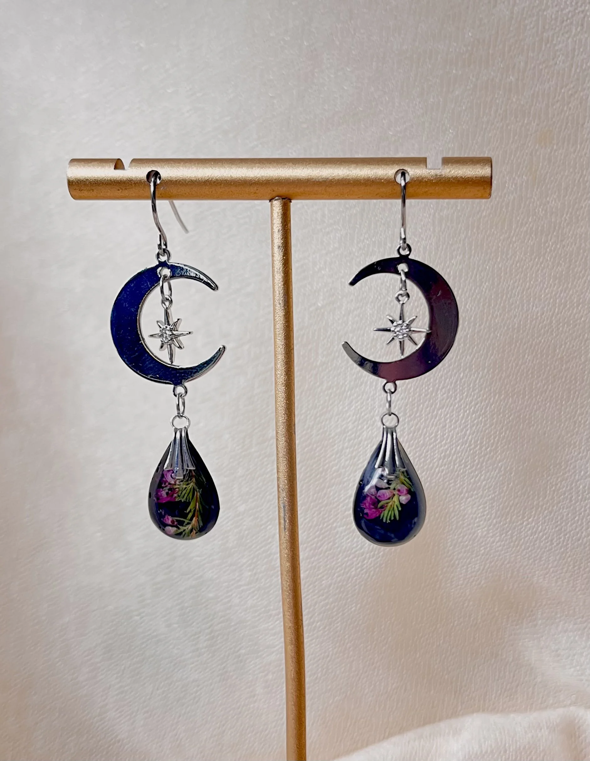 Black Heather Moon Earrings