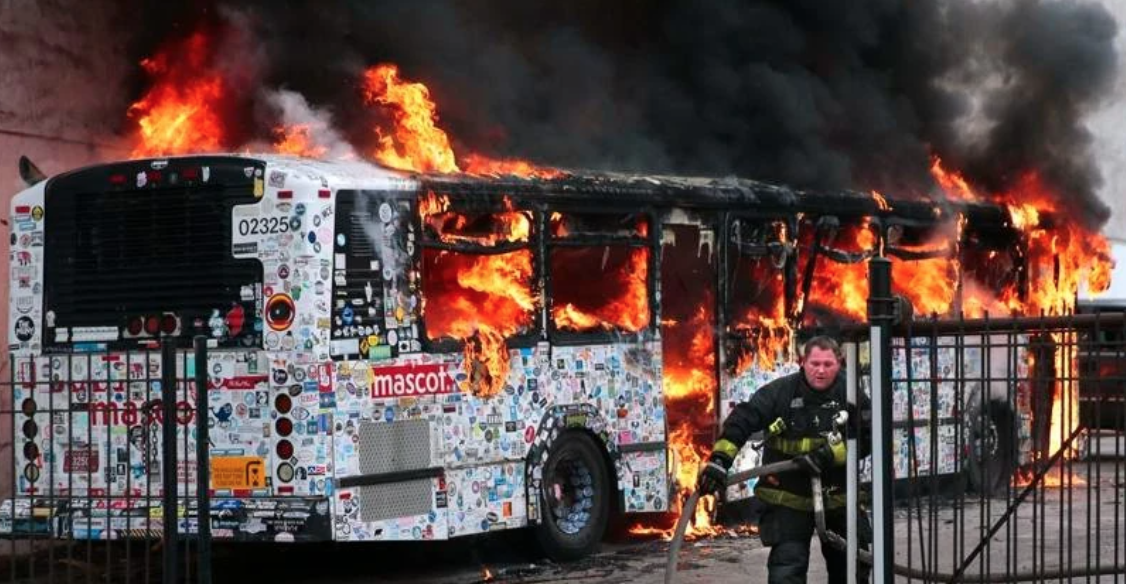 STL Sticker Bus Fire 