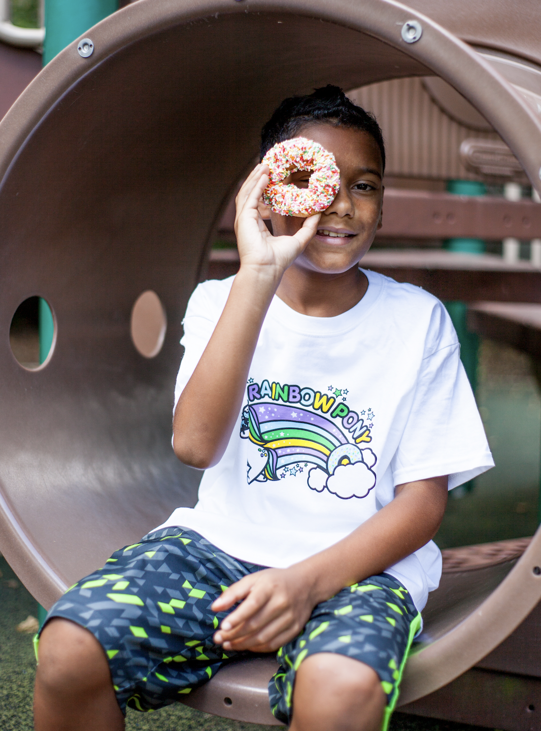 nick-sewell-strange-donuts-kids-modeling .png