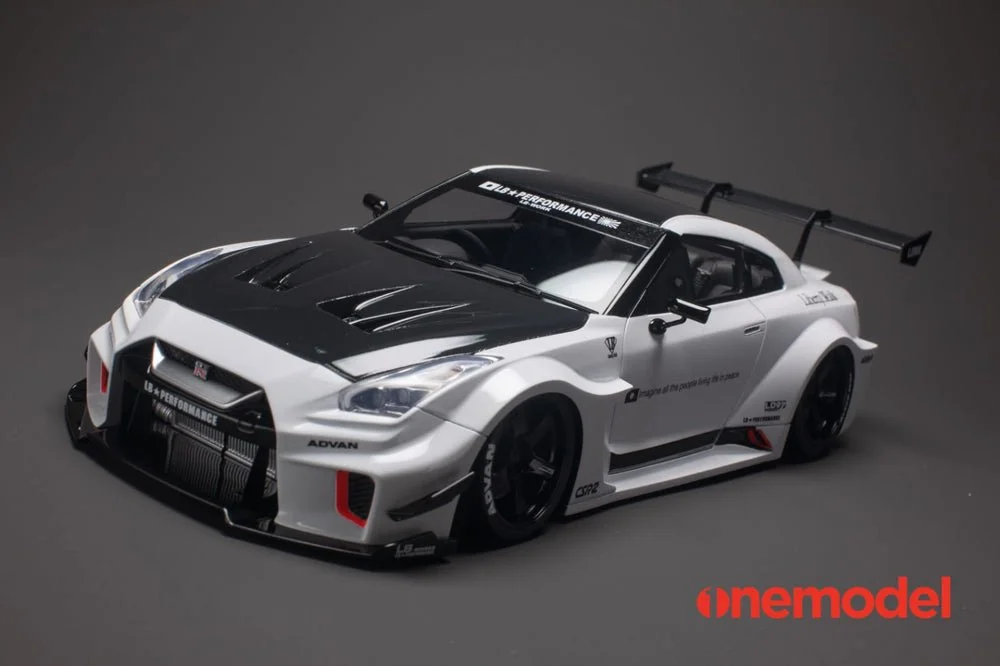 ぷりん1/18 LB-silhouette  worksGT 35GTR ぷりん1/18 LB-silhouette worksGT 35GTR 1/18 LB-Silhouette