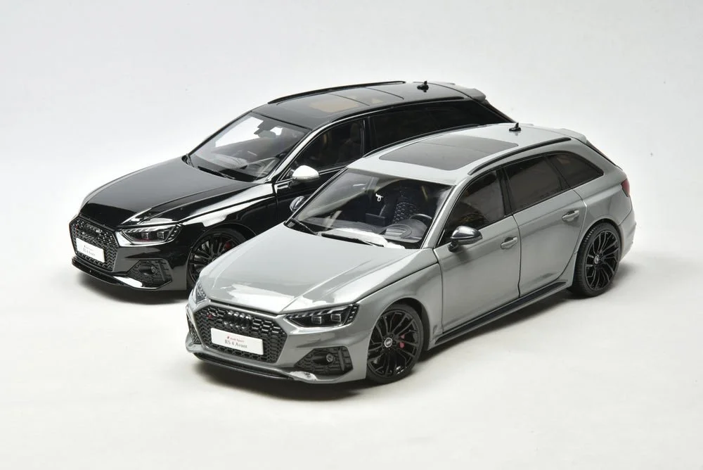 Ottomobile Ot199 1:18 Audi RS4 B7 Avant Black
