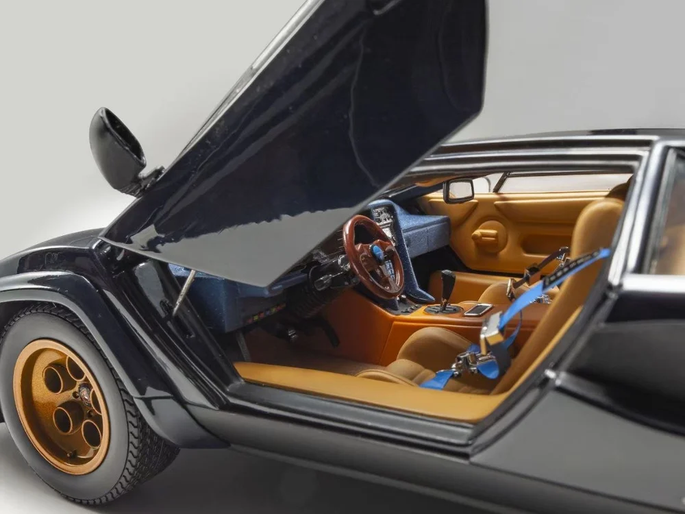 Miniature Kyosho 1/18 Lamborghini Countach Walter Wolf 08320D, Bleu Foncé, Diecast