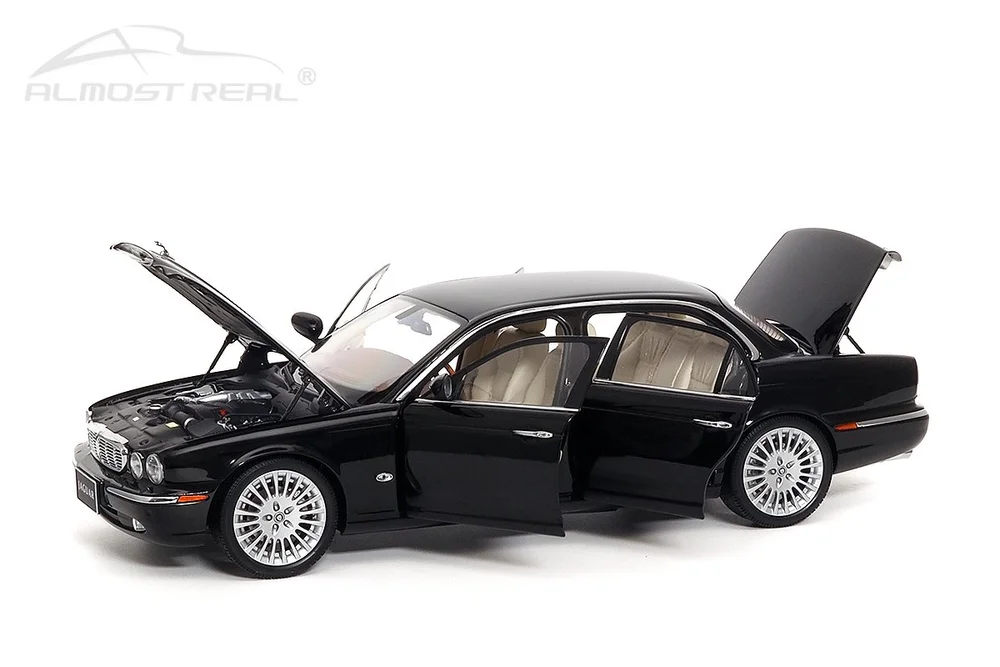 Almost Real 1/18 Jaguar XJ6 (X350) - Ebony Black — SIX6PEED