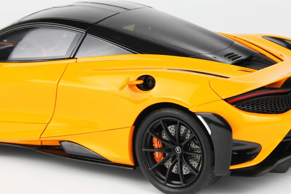 HPD 1/18 マクラーレン 765lt 1:18 Scale Wholesale Diecast Models. HP Diecast HPD18001