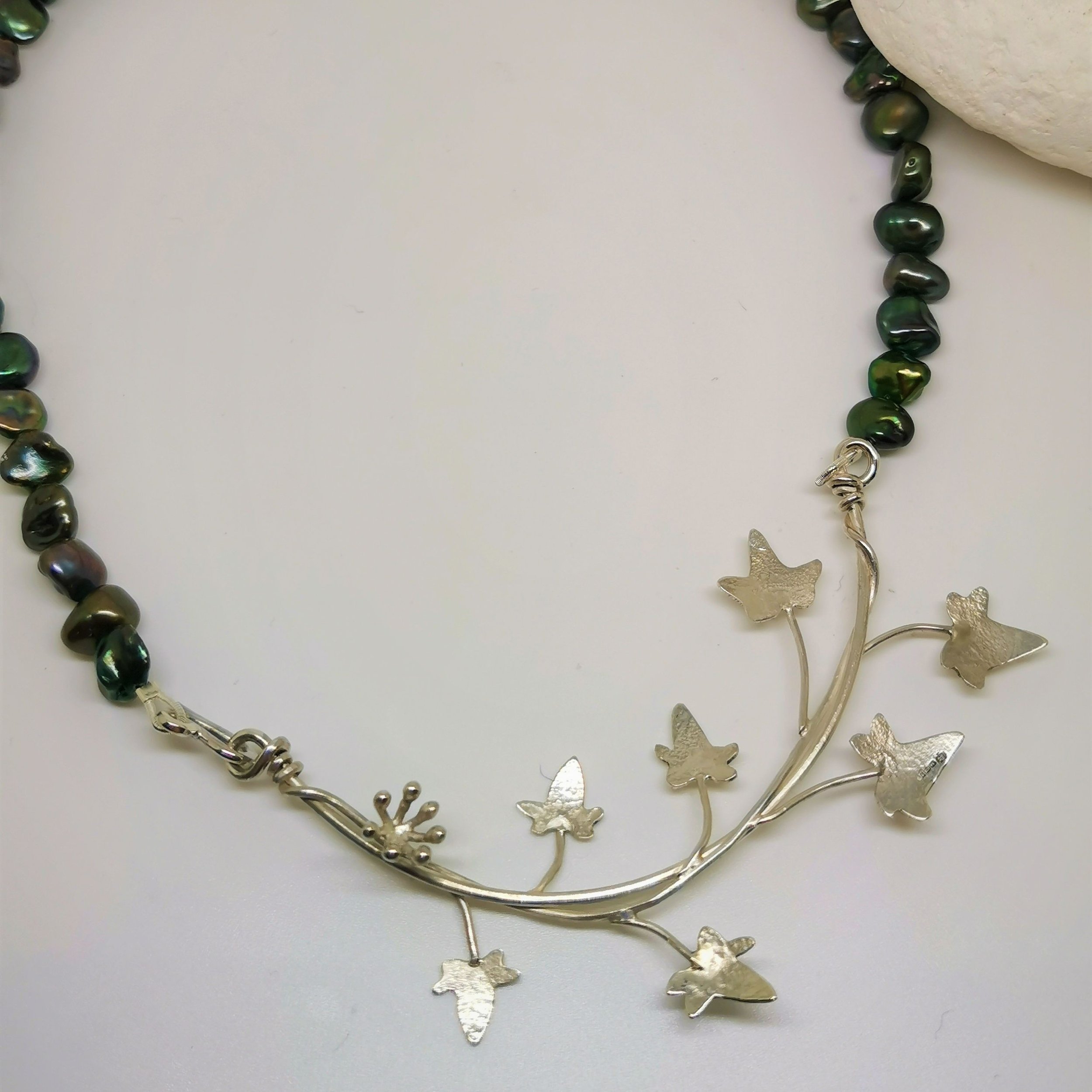Ivy necklace