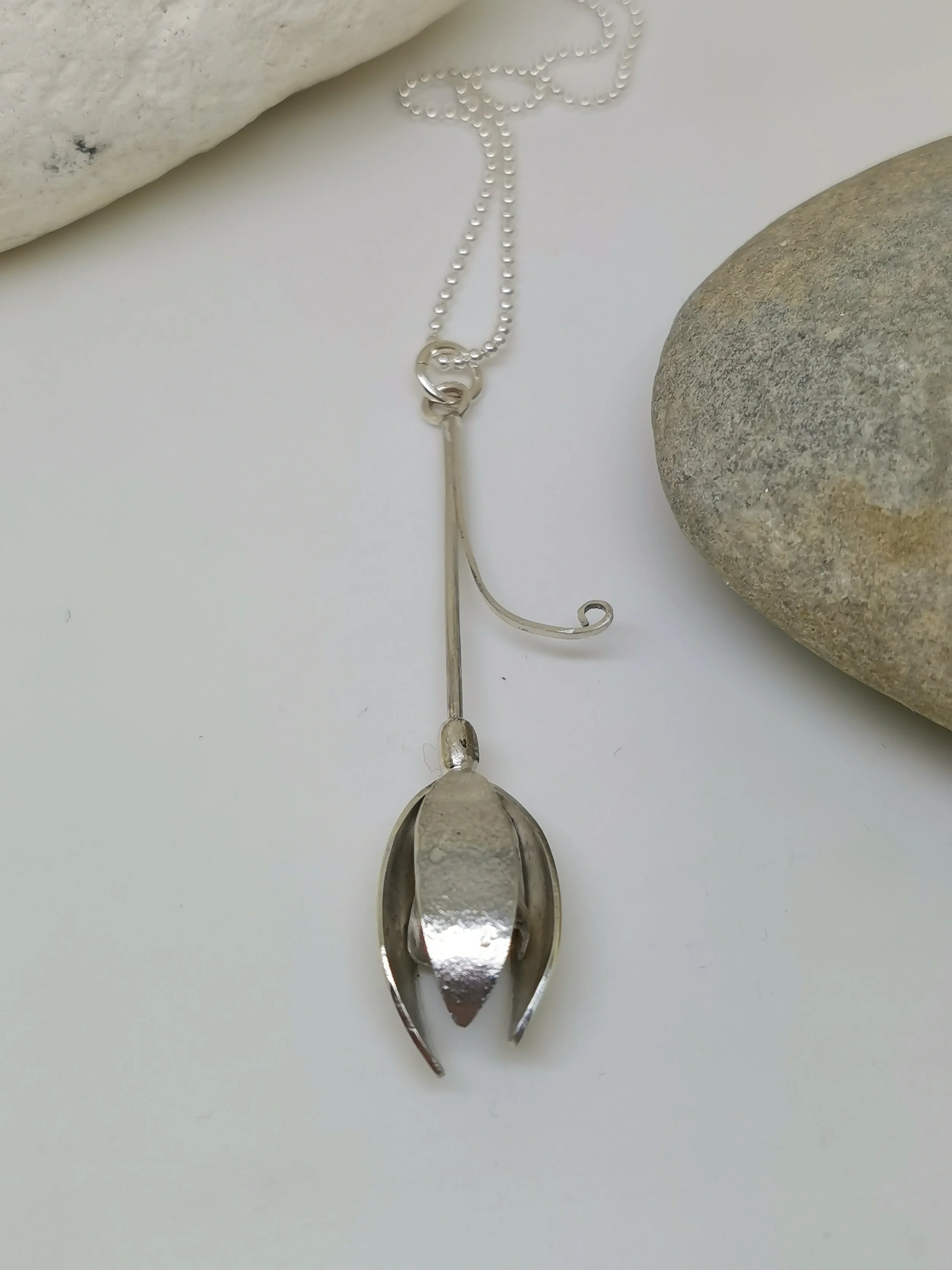 Snowdrop pendant