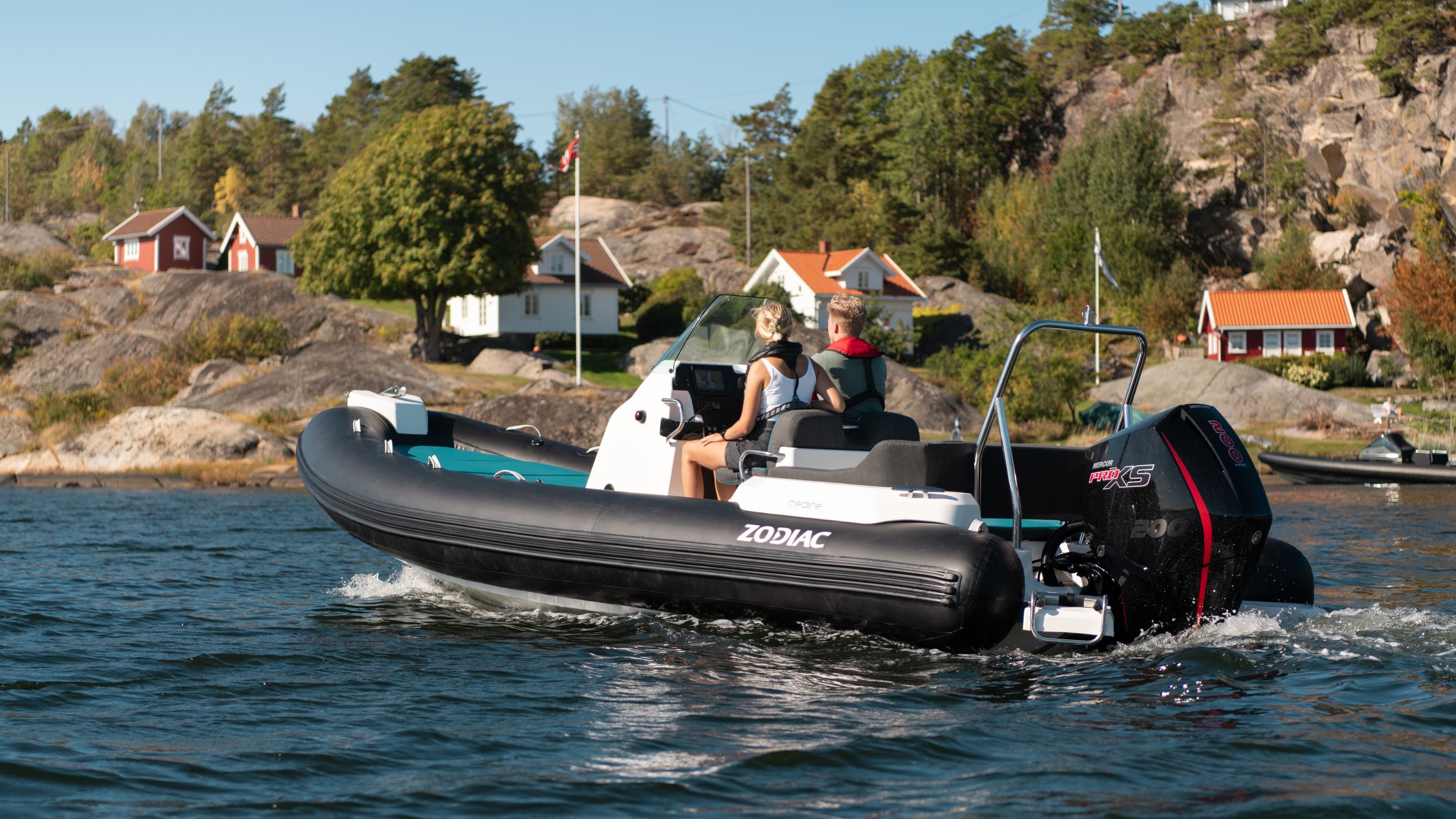 Zodiac Medline 6.8 - RIB - Båt (20) Robin Eriksson.jpg