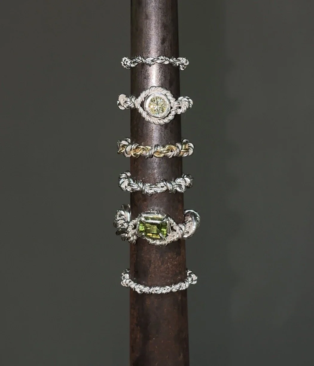 A stack of rope rings on a triblet