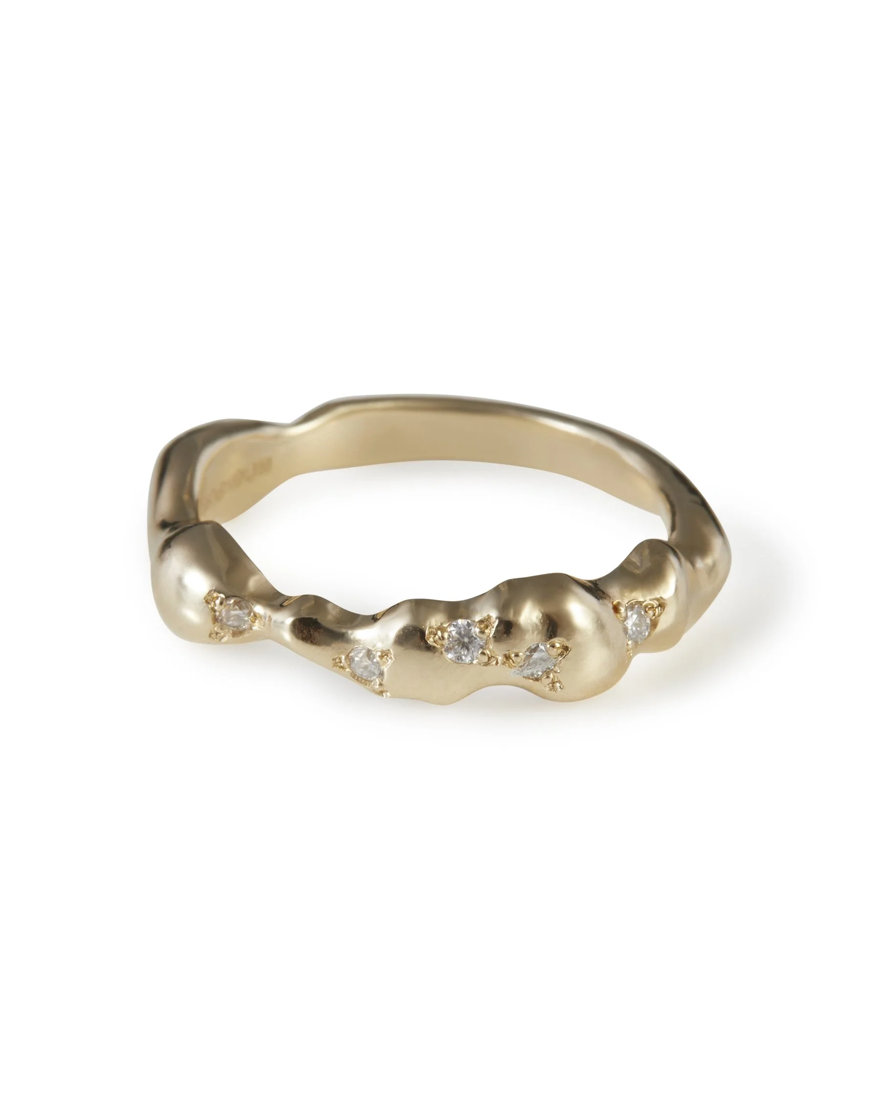 Sparkle Vita Band in 9ct yellow gold set with lab grown moissanite gemstones.