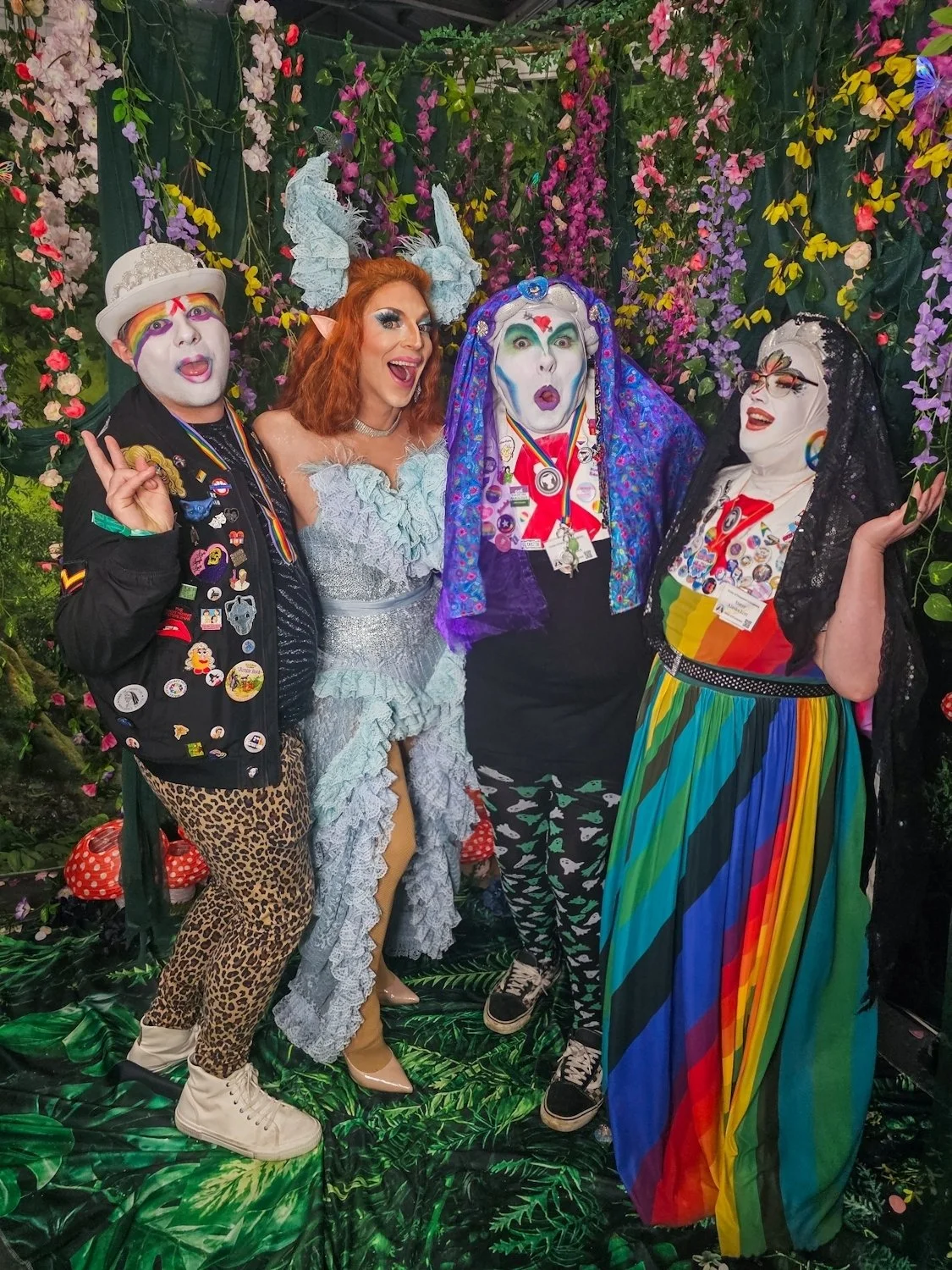 2025, with Gisele Lullaby at DragCon UK