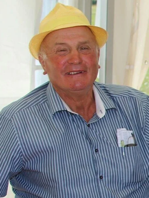 Daniel Schneider