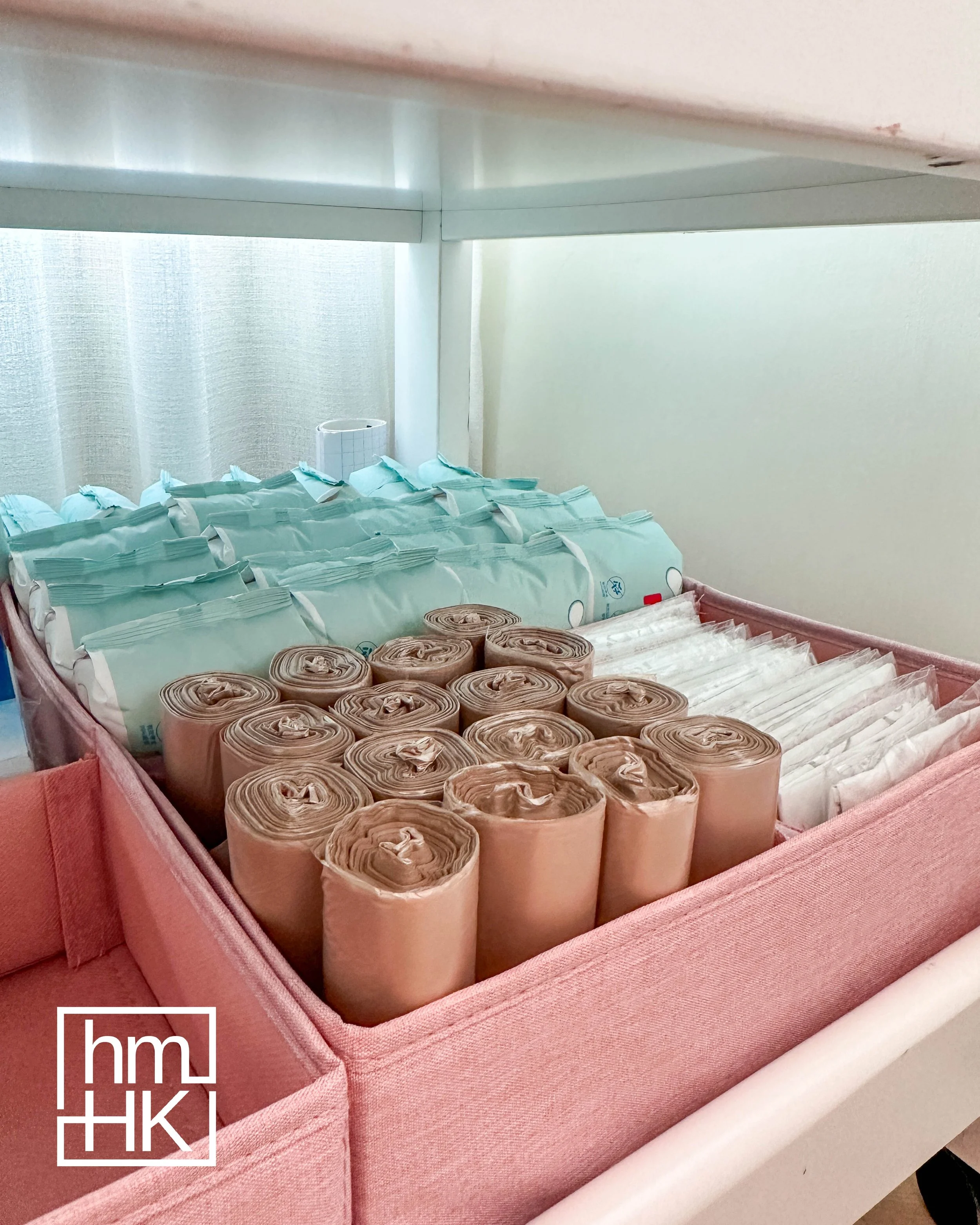 Karen Yeung Logo-05.jpg