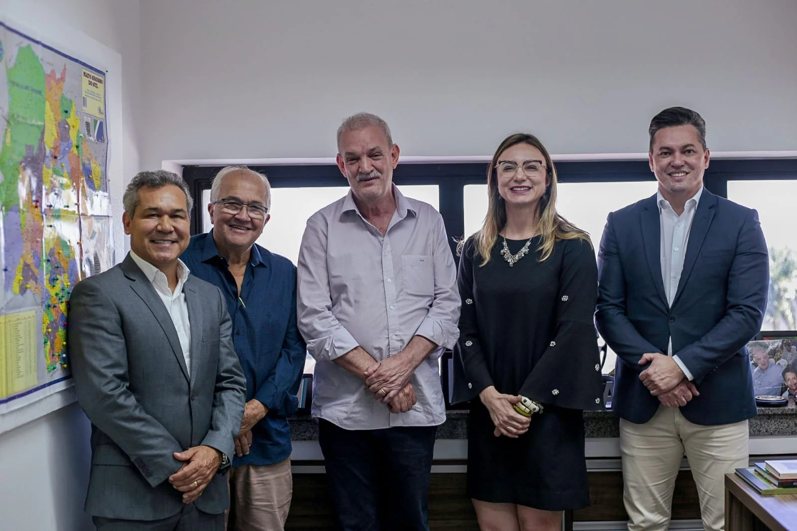 Comitiva de Iguatemi busca apoio de Geraldo Resende para instalação da 2ª Vara na Comarca