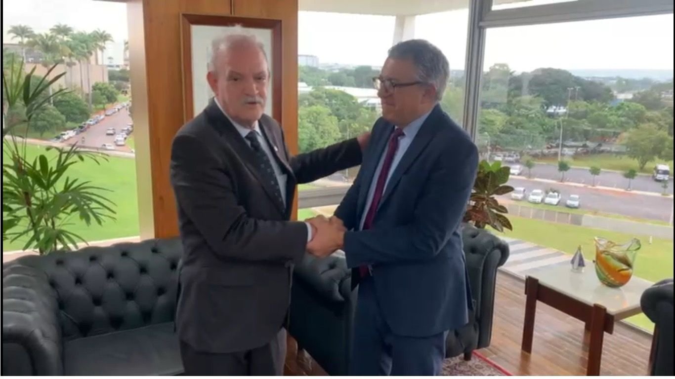 DOURADOS: Geraldo garante 300 casas para&nbsp;aldeias e cobra solução sobre água