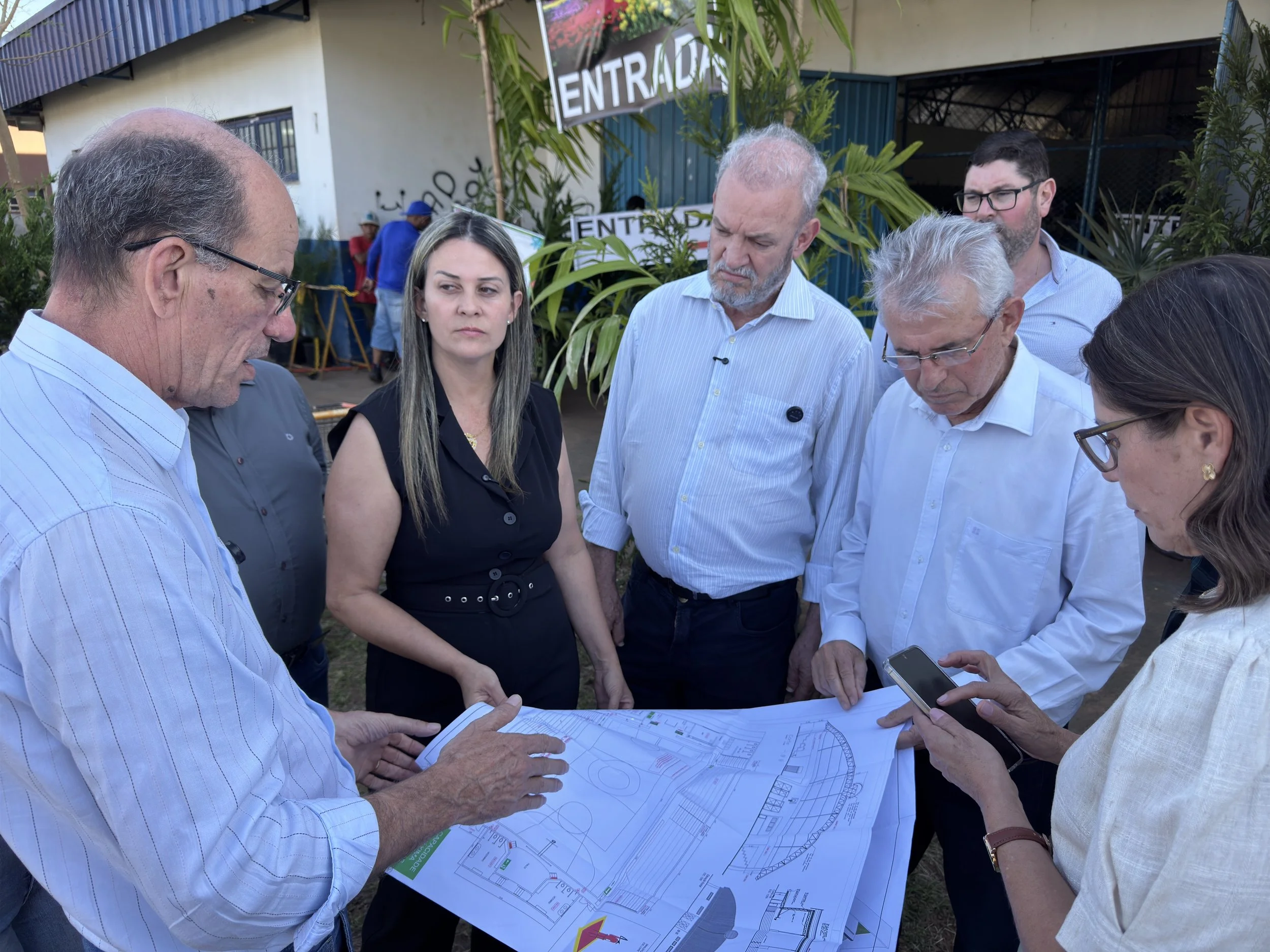 Geraldo Resende garante R$ 1 milhão para reforma de ginásio em Amambai