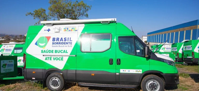 Geraldo Resende garante Unidade Odontológica Móvel para Douradina