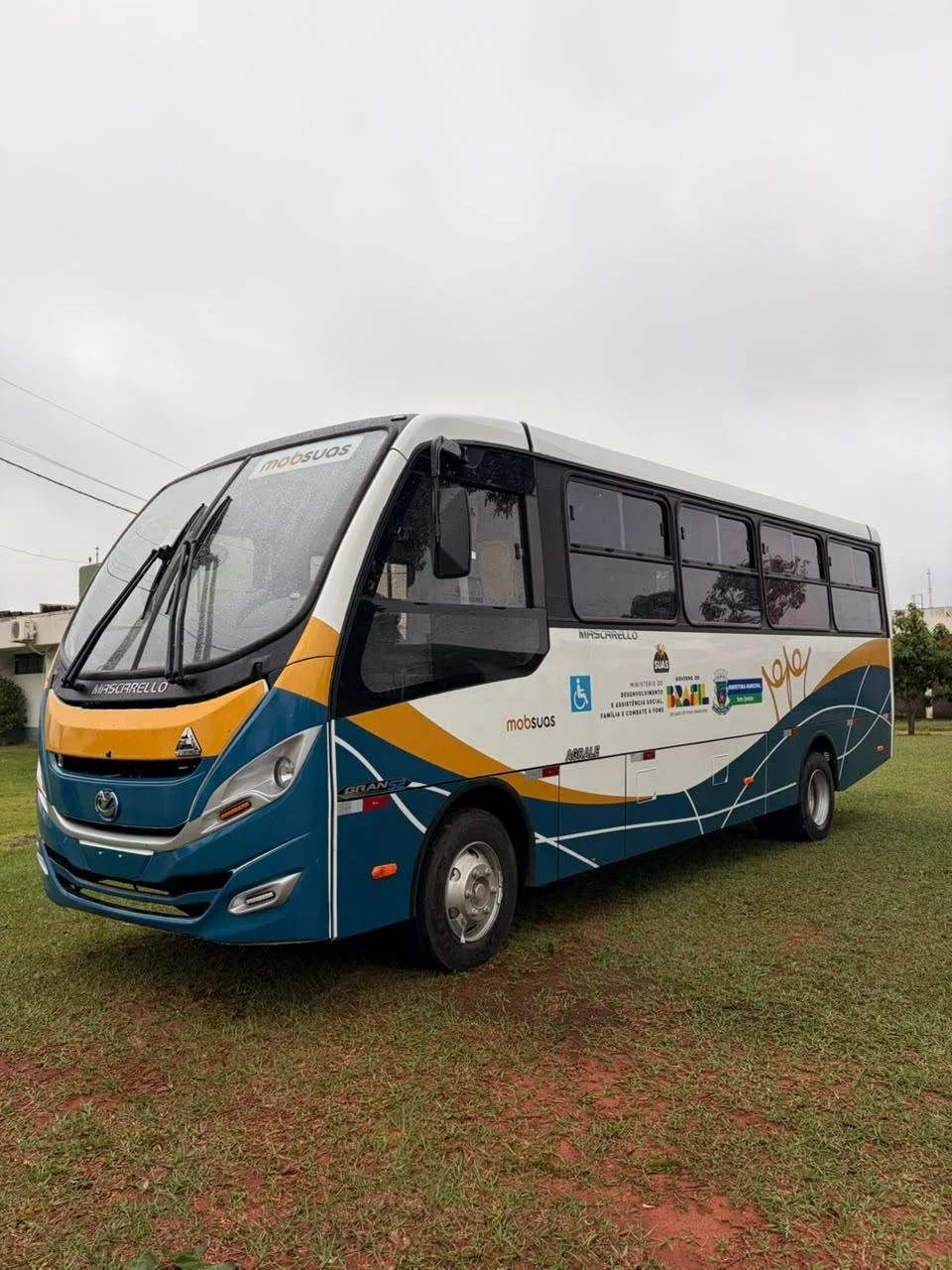 Sete Quedas conquista novo ônibus com apoio de Geraldo Resende