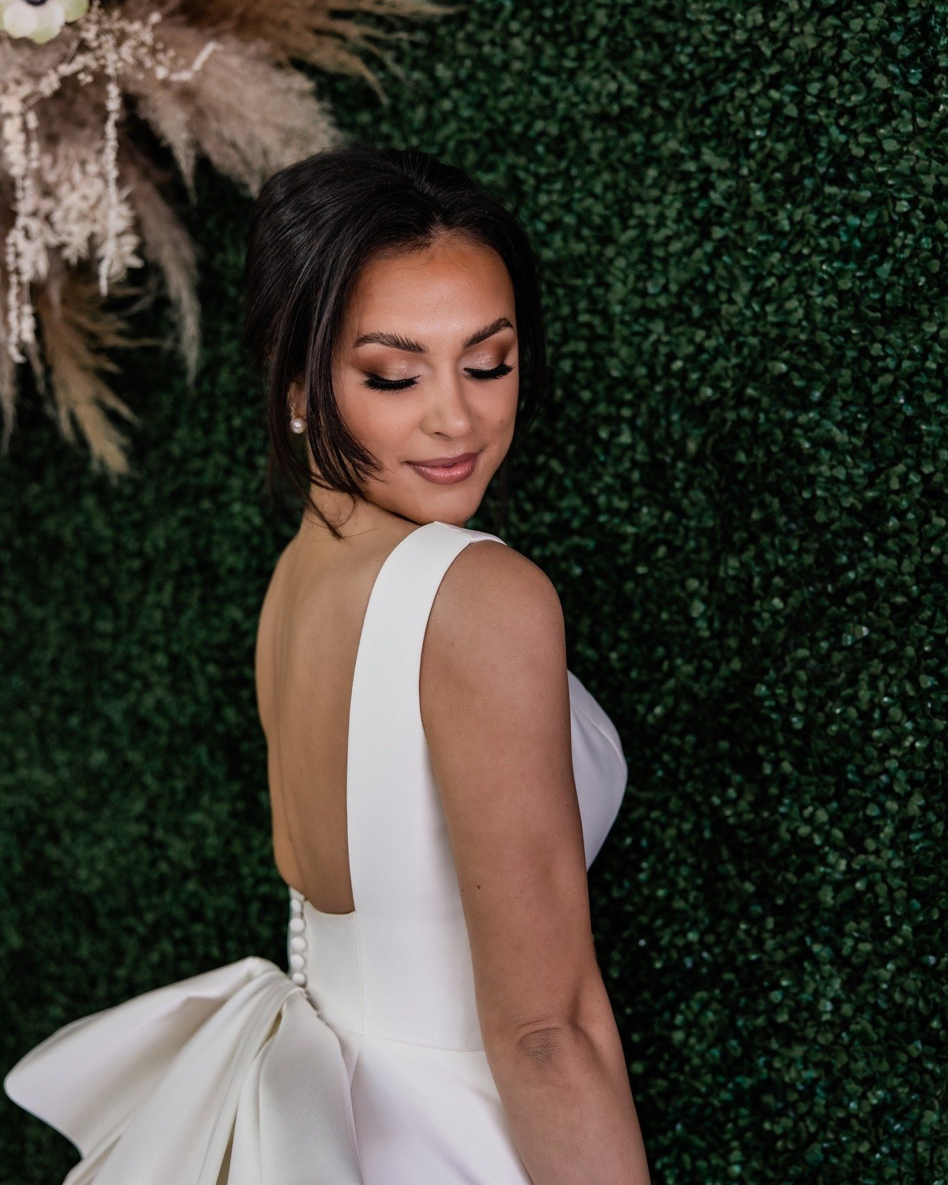 Some brides dream of doing their own makeup for the big day&mdash;and we are so here for it. 

We typically advise our brides to let us take the reigns, but our goal is to meet you right where you're at. So if you dream of DIYing it, we can help you 