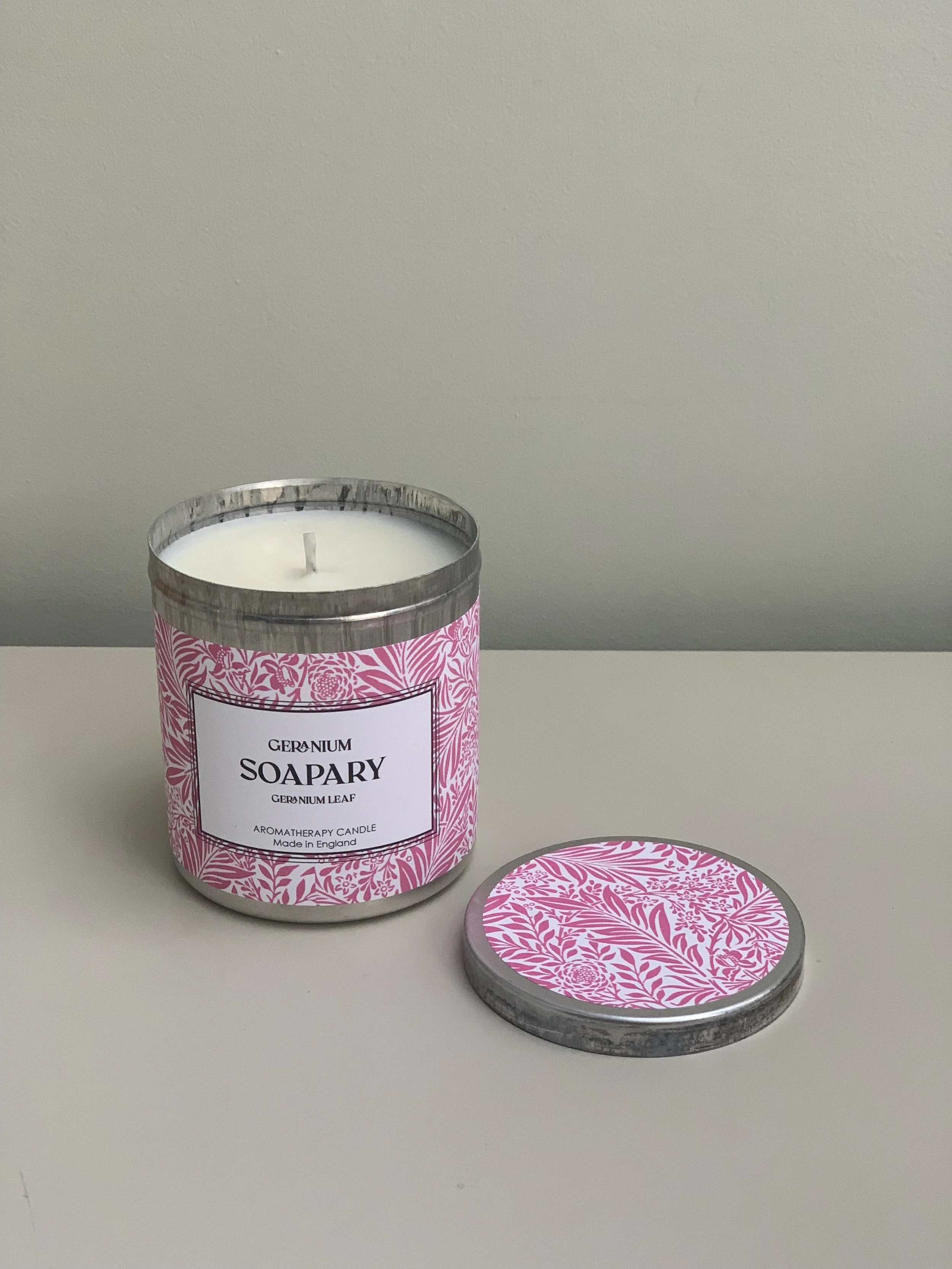 Gernaium Tinned Candle.jpeg