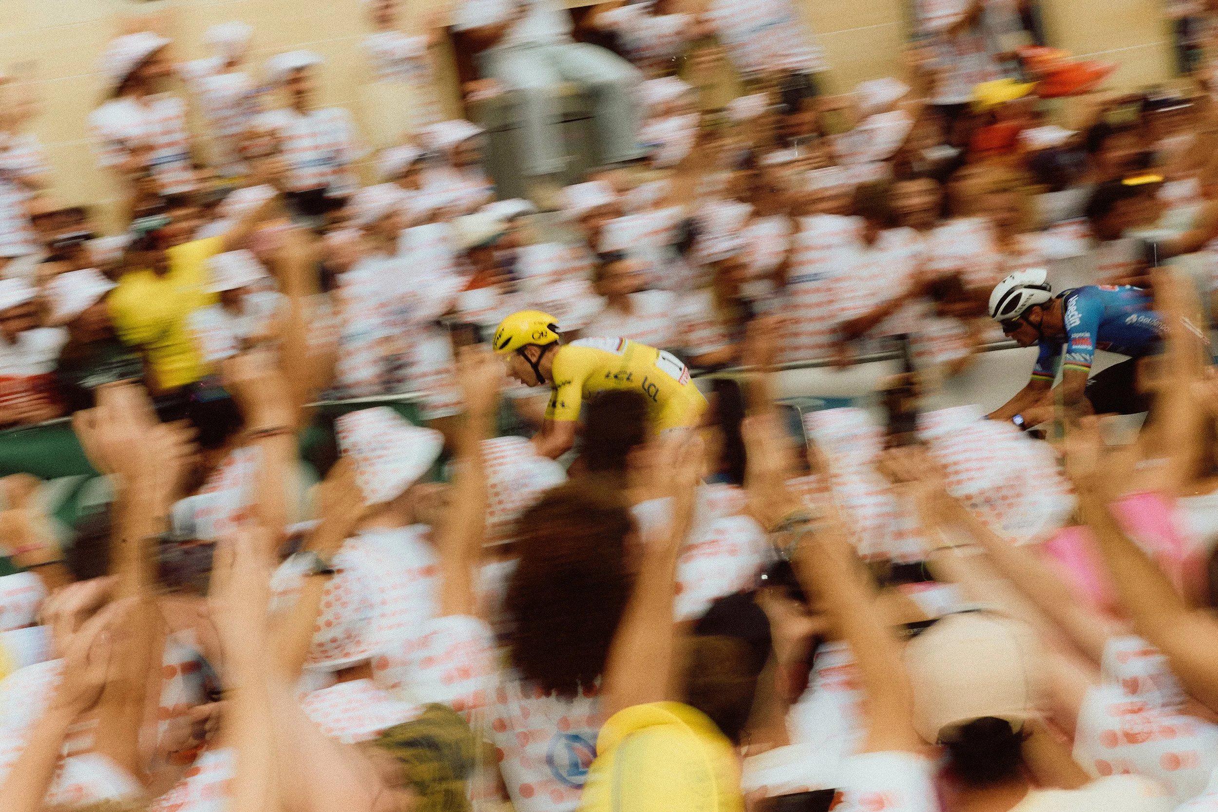 Posting TDF Paris 265_grained-1.jpg