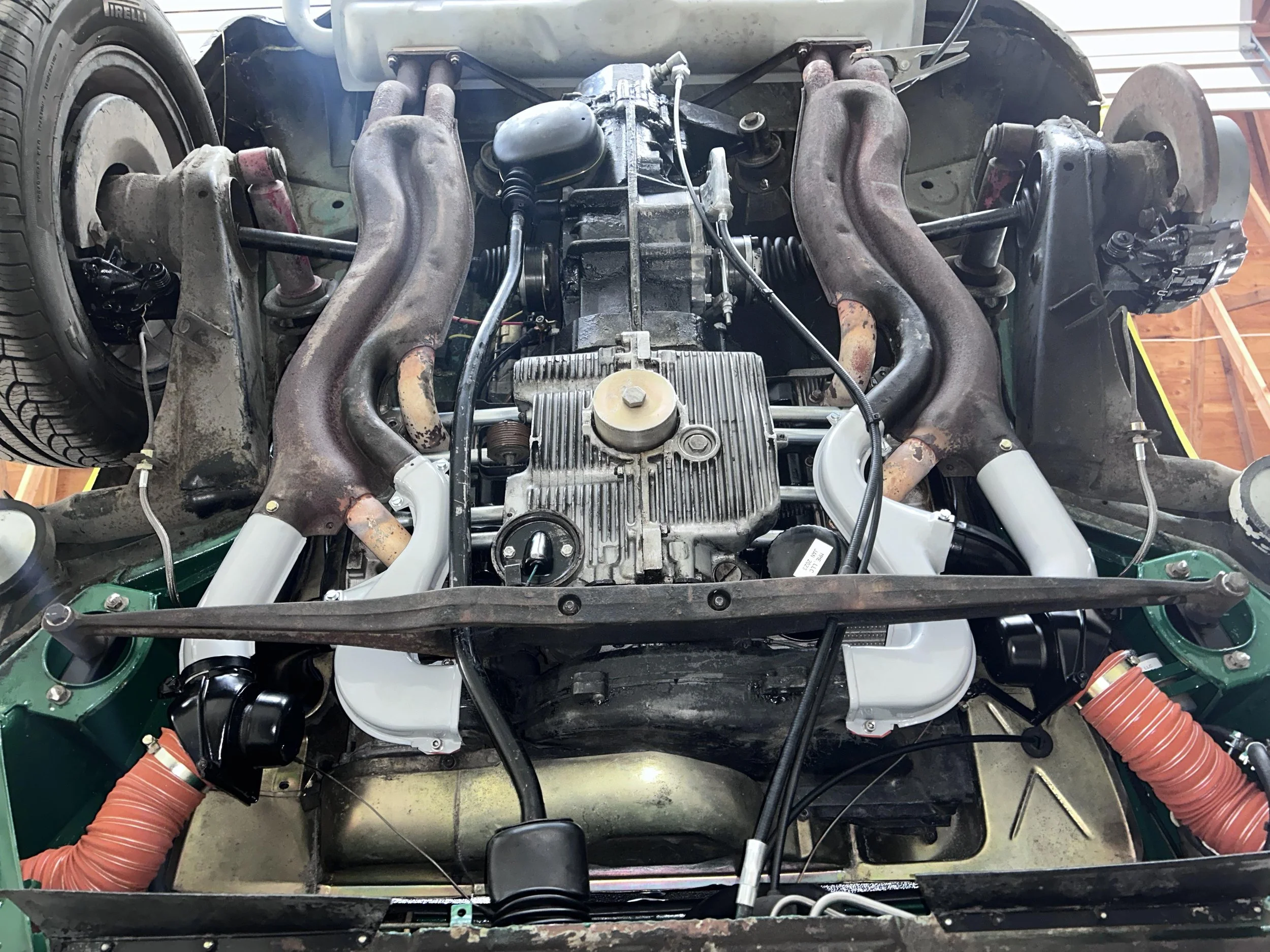 914-engine-oil-leak.jpeg