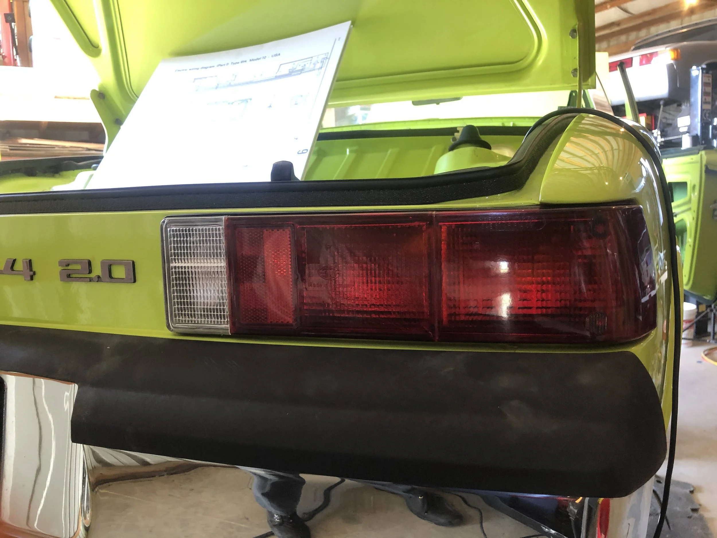 porsche-914-taillights.jpg