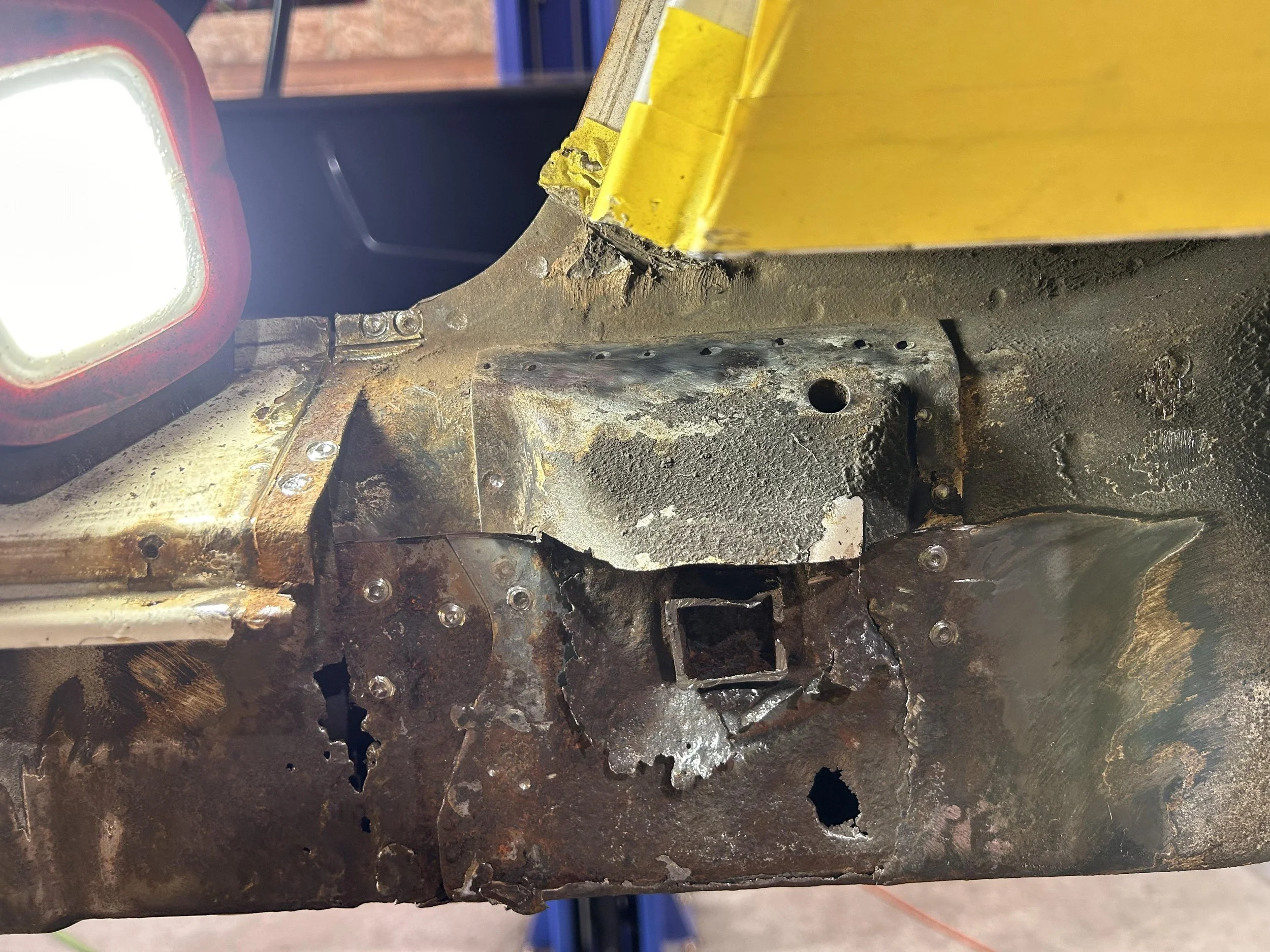 porsche-914-underbody-rot.jpeg