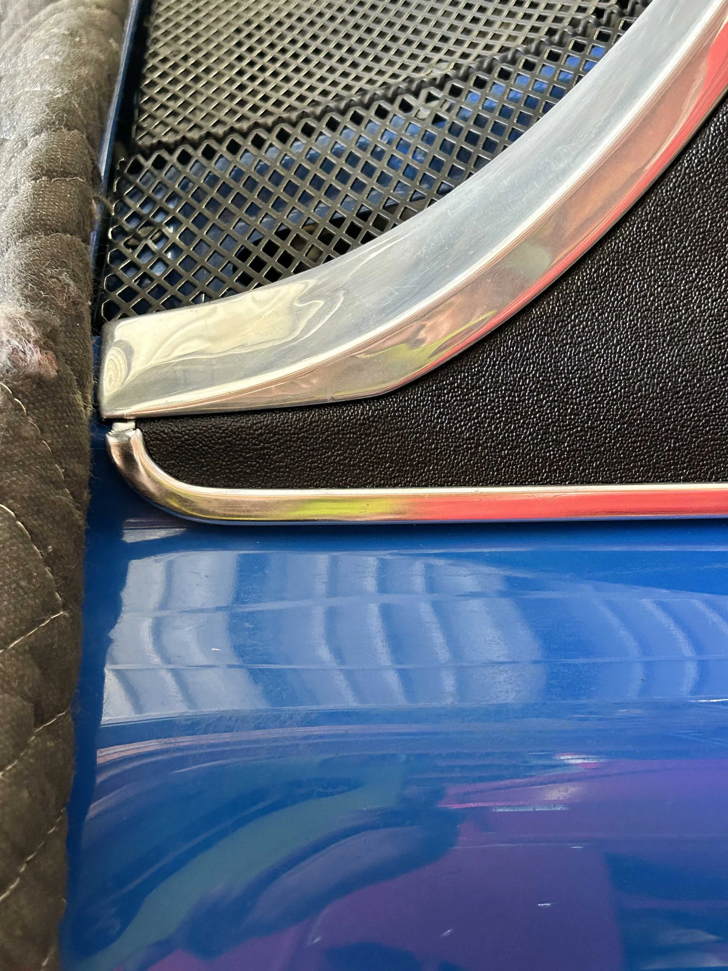 porsche-914-chrome-trimming.jpeg