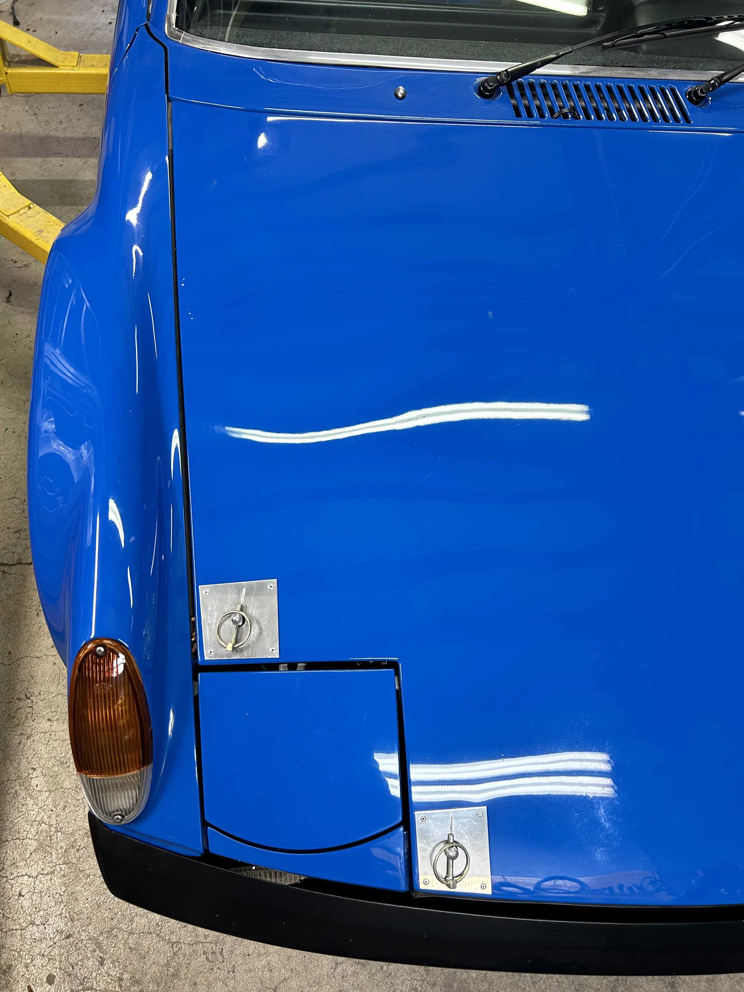 porsche-914-panel-gap-alignment.jpeg