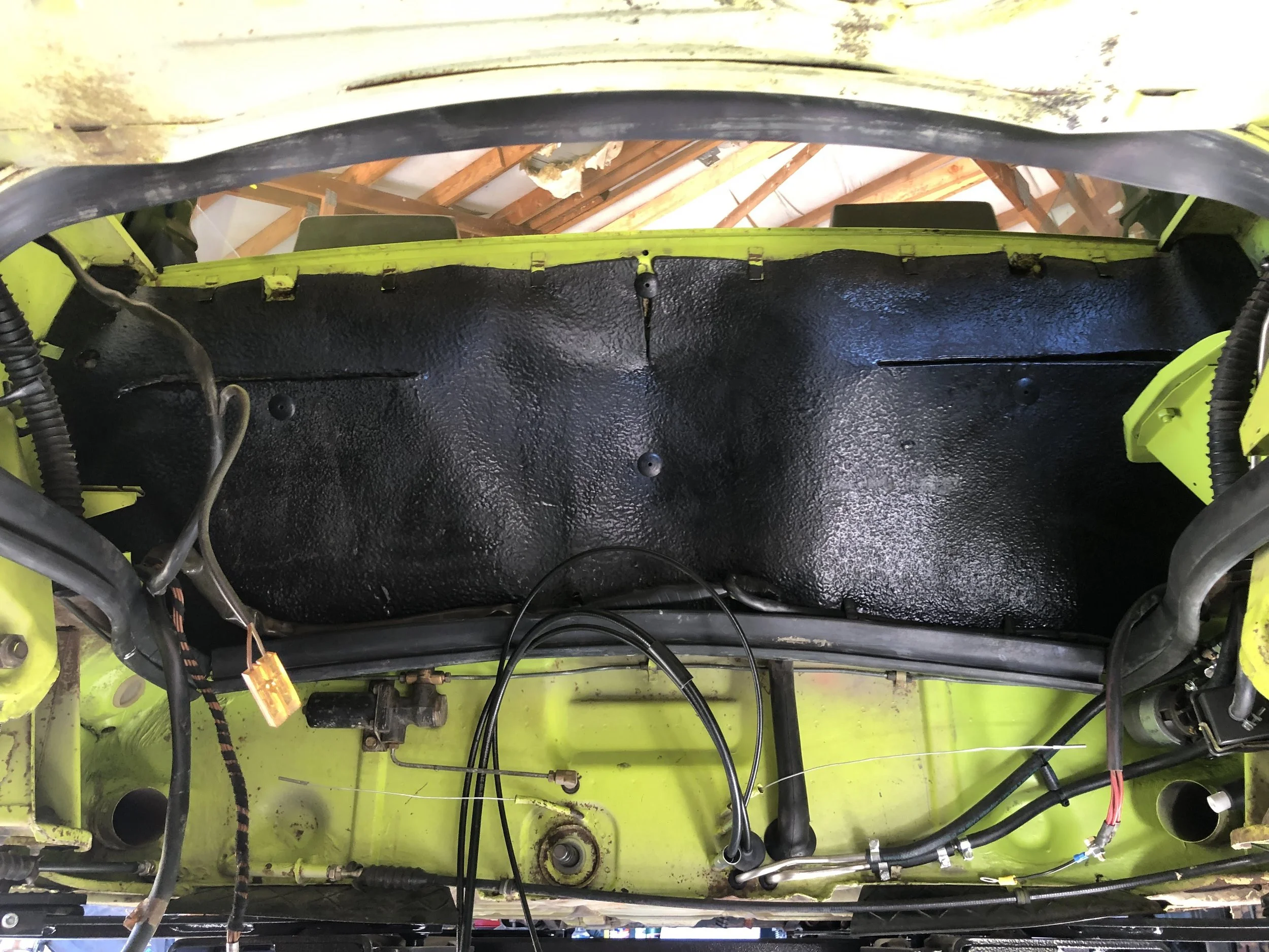 porsche-914-enginebay-coating.jpg