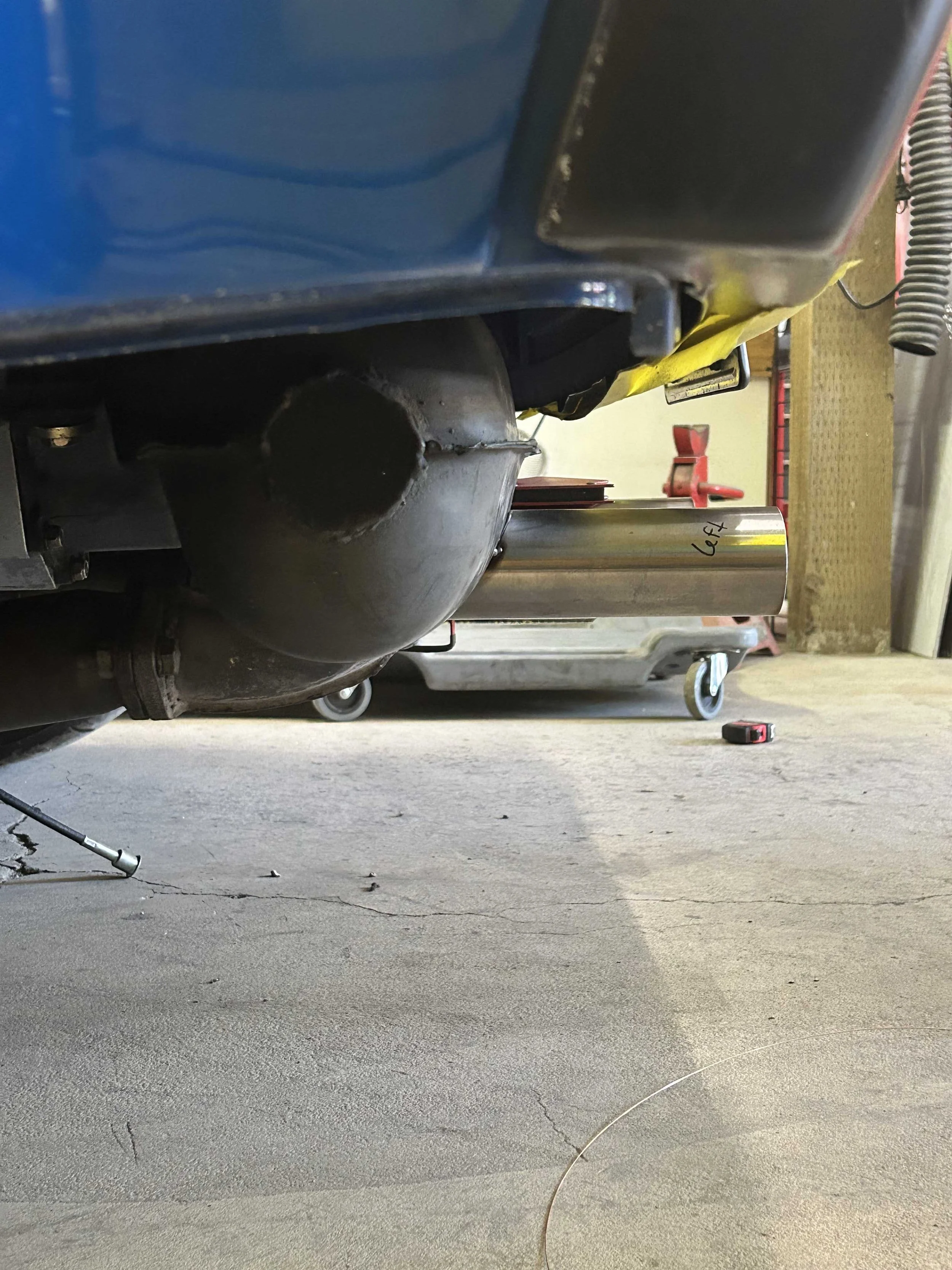 porsche-914-muffler-mounting.jpeg