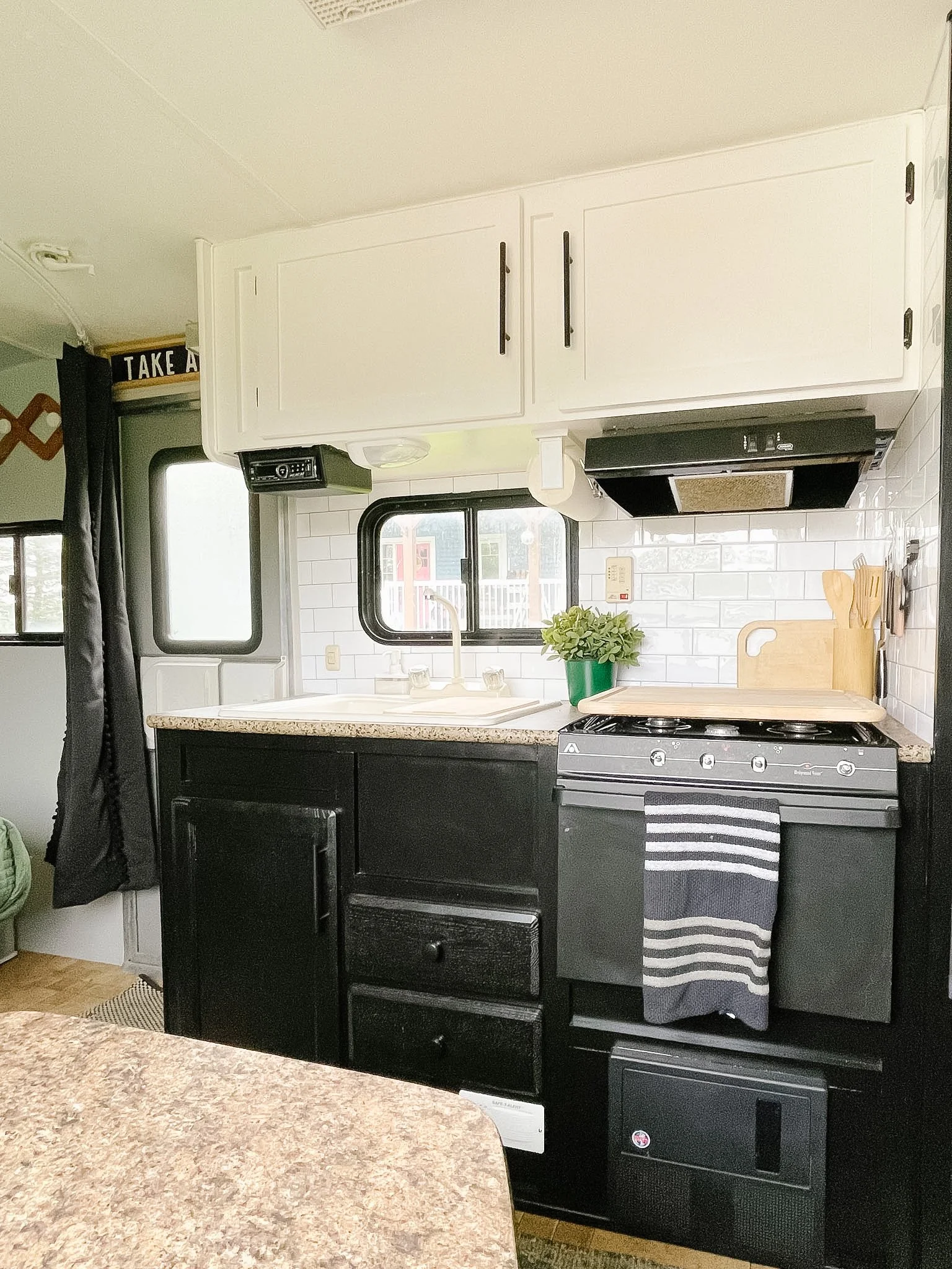 kitchen after.jpg