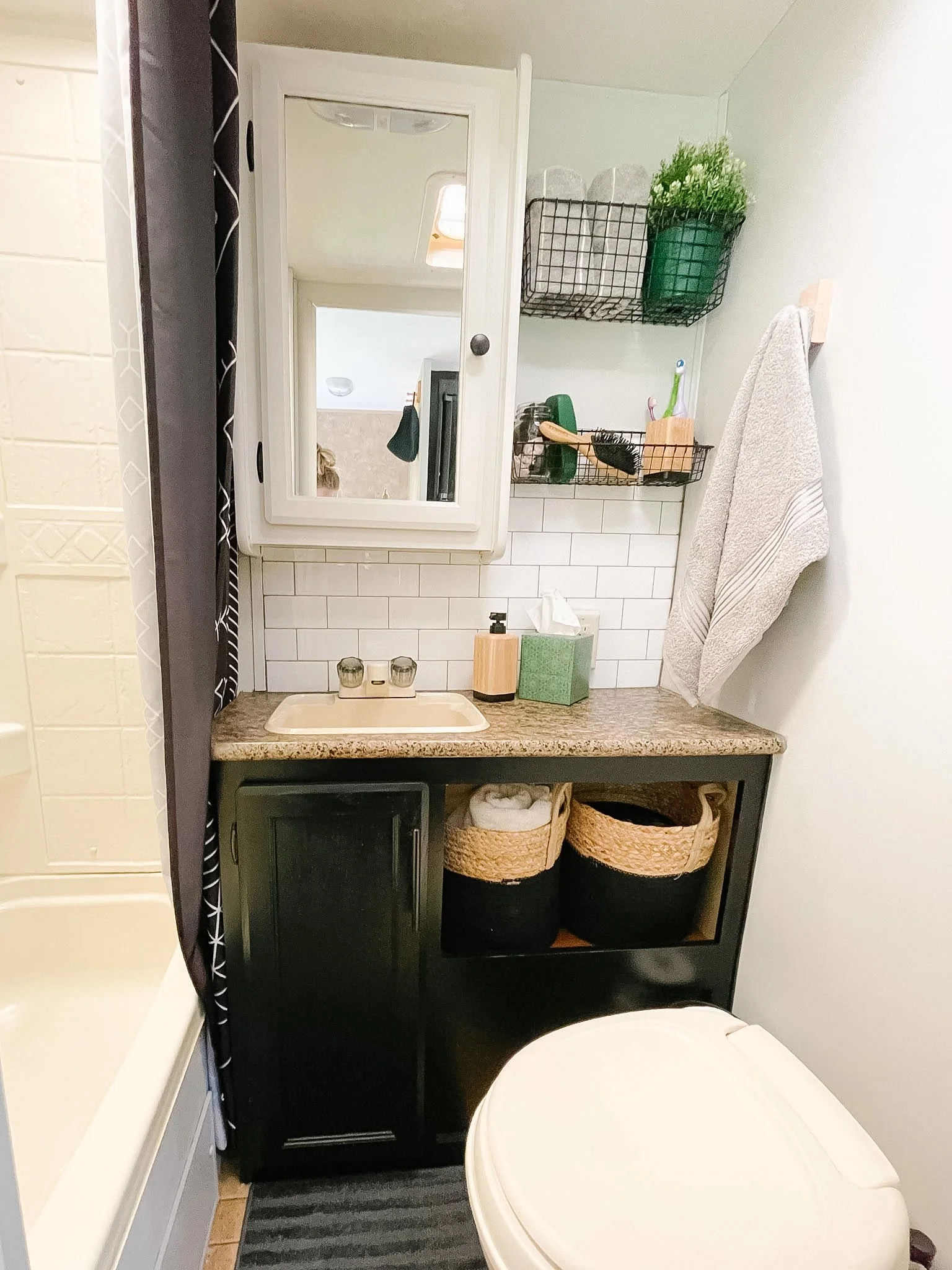 bathroom after.jpg