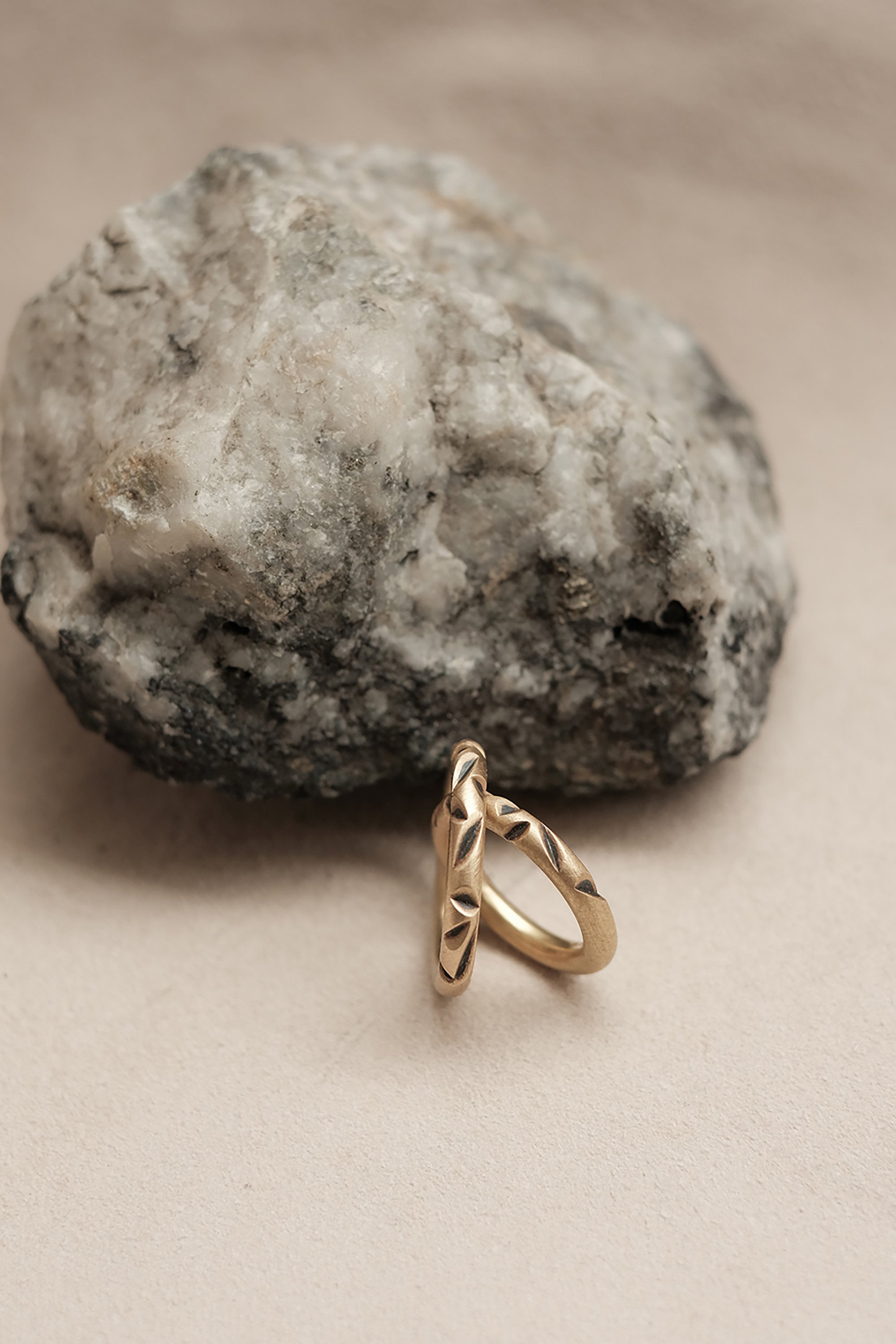 Midas Ring Round by Alex Tsai 06 copy.jpg