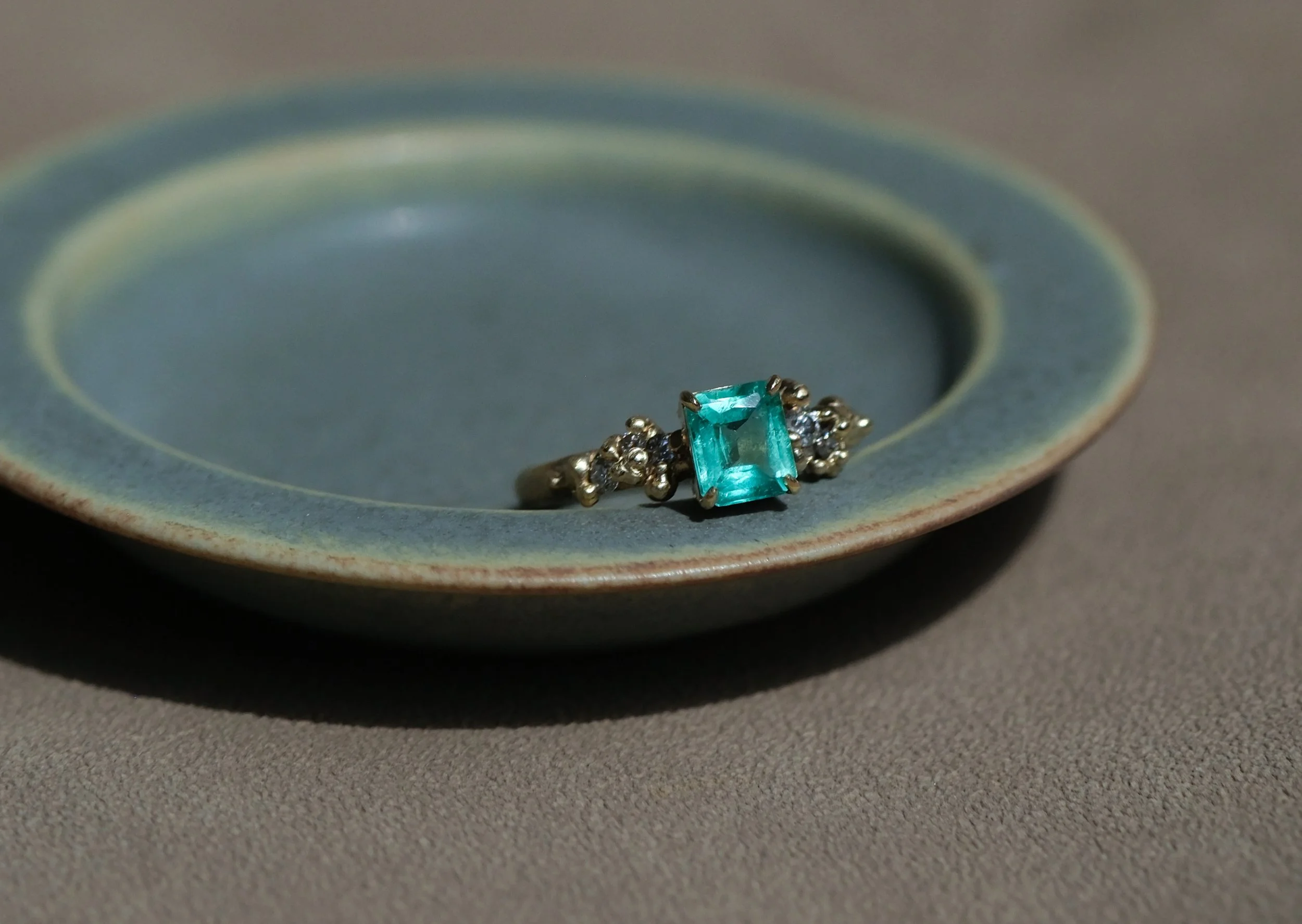 Emerald Stella Ring ii by Belinda Chang 06Z.jpg
