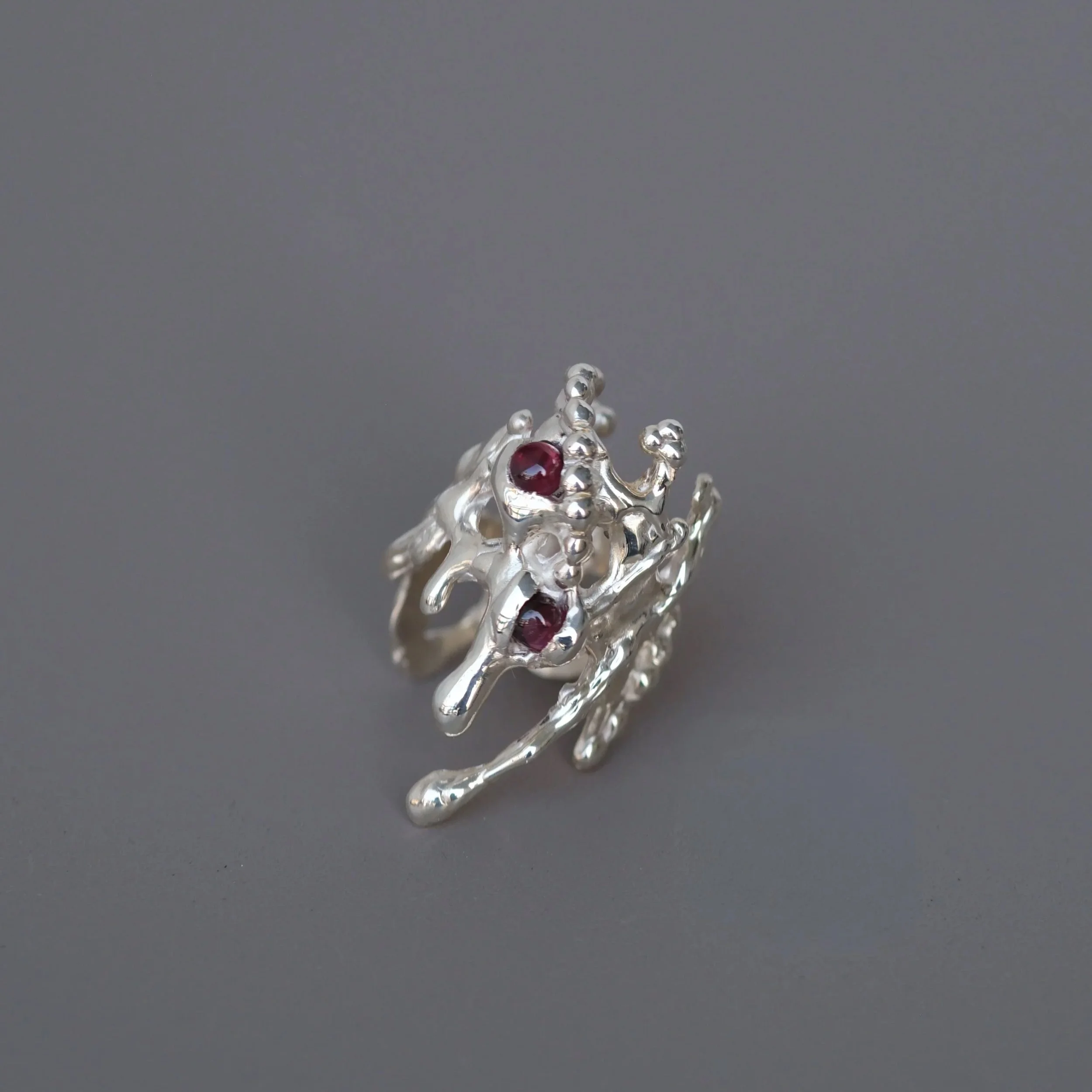 Unda+Ring+by+Luna+Wong5.jpg