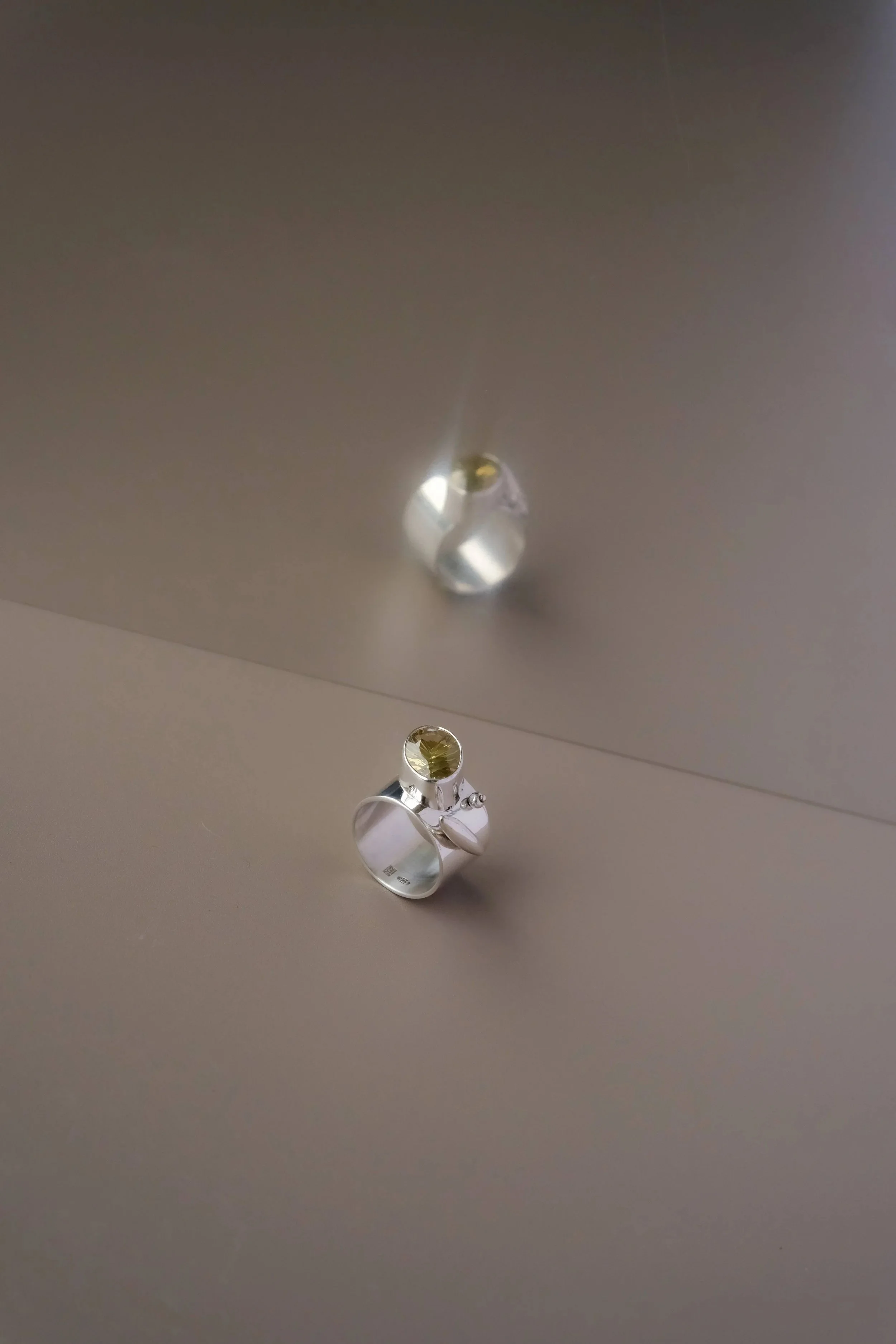 Pivot+Lemon+Quartz+by+Belinda+Chang+03.jpg