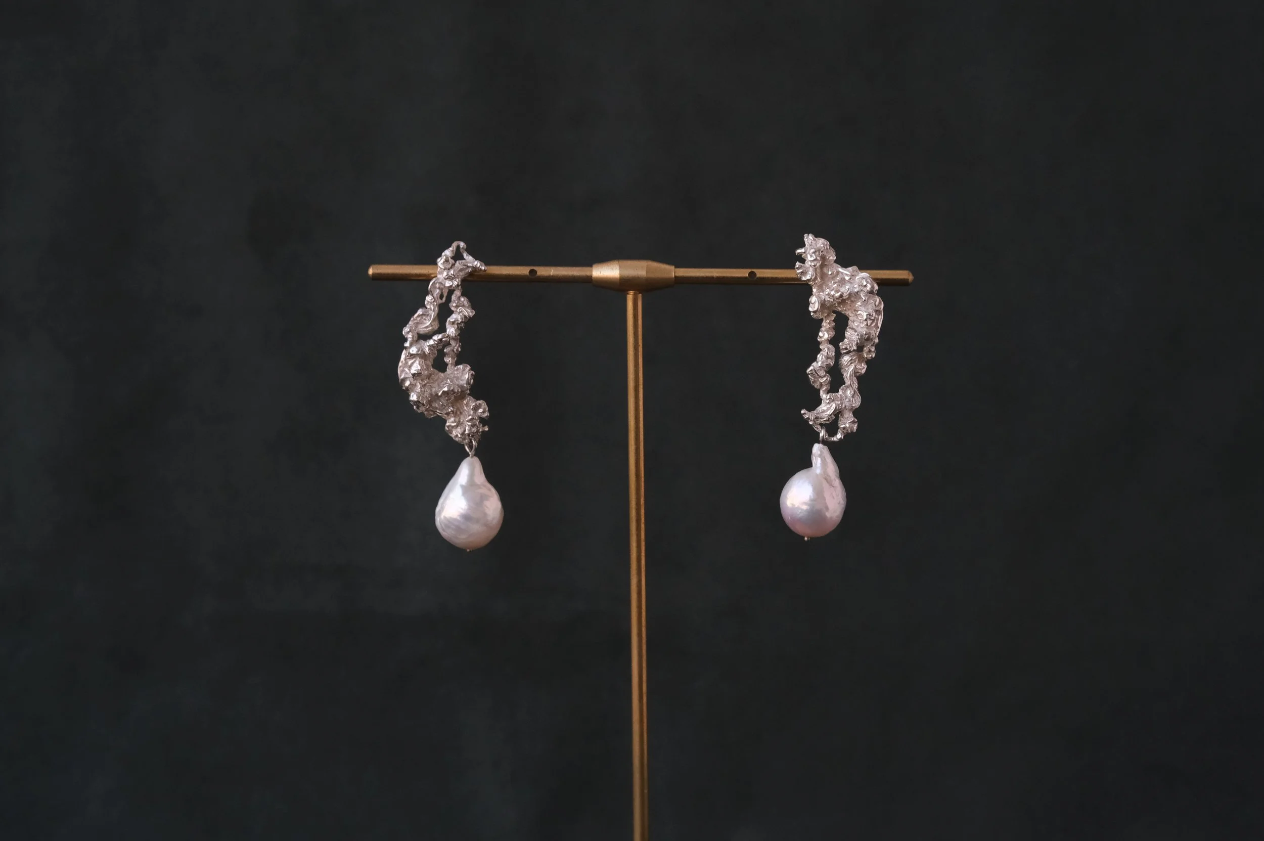 Chaos Earring IllI1.jpg