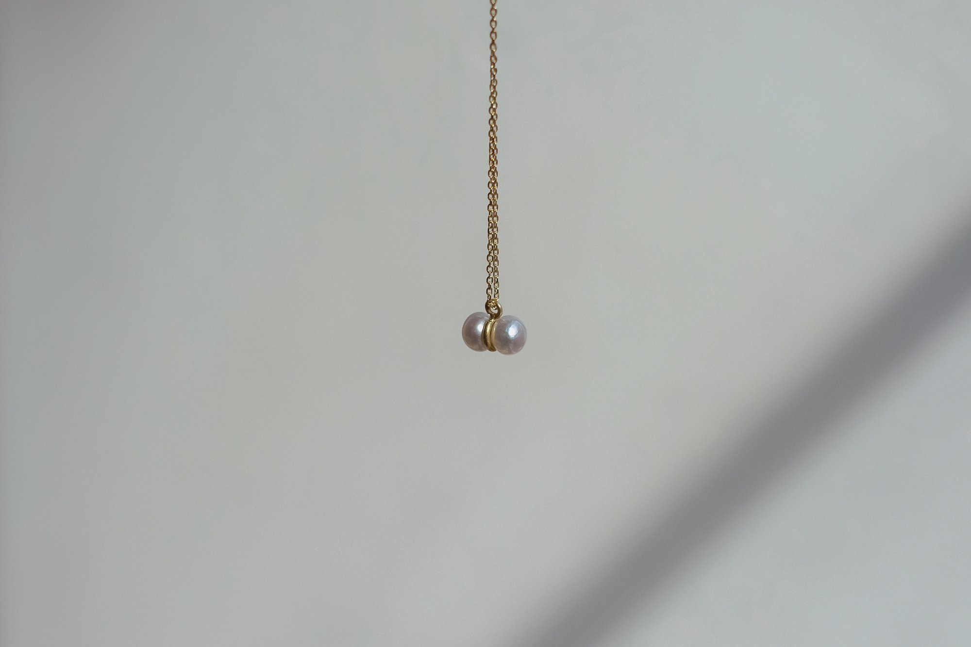 Soulmate Monochrome Pendant by Belinda Chang 01.jpg