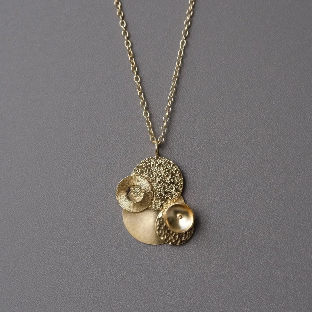 Echo+Pendant+III+by+Natalie+Wong+3.jpg