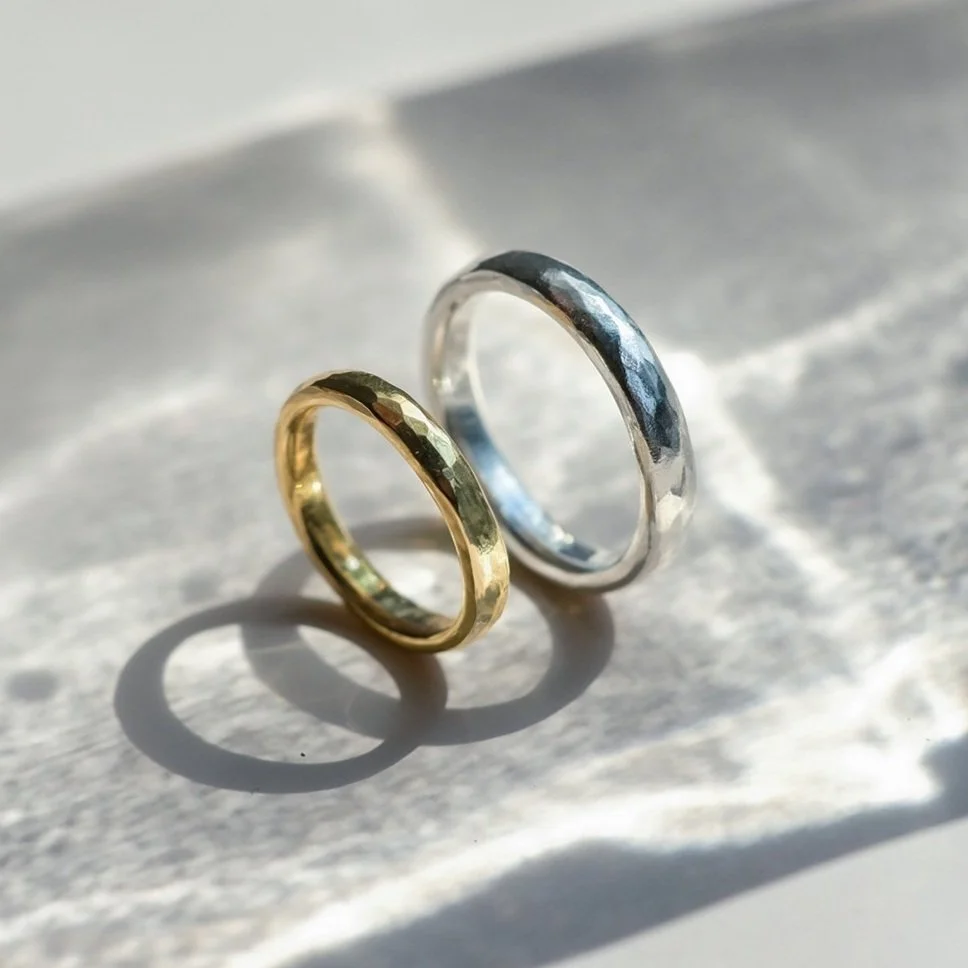 Oval hammering ring